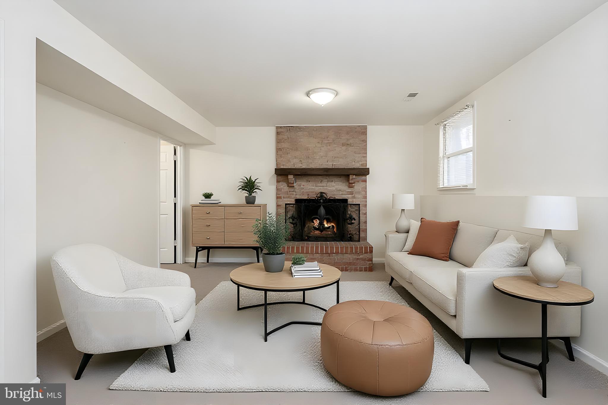 SHERATON HILLS EAST - Residential