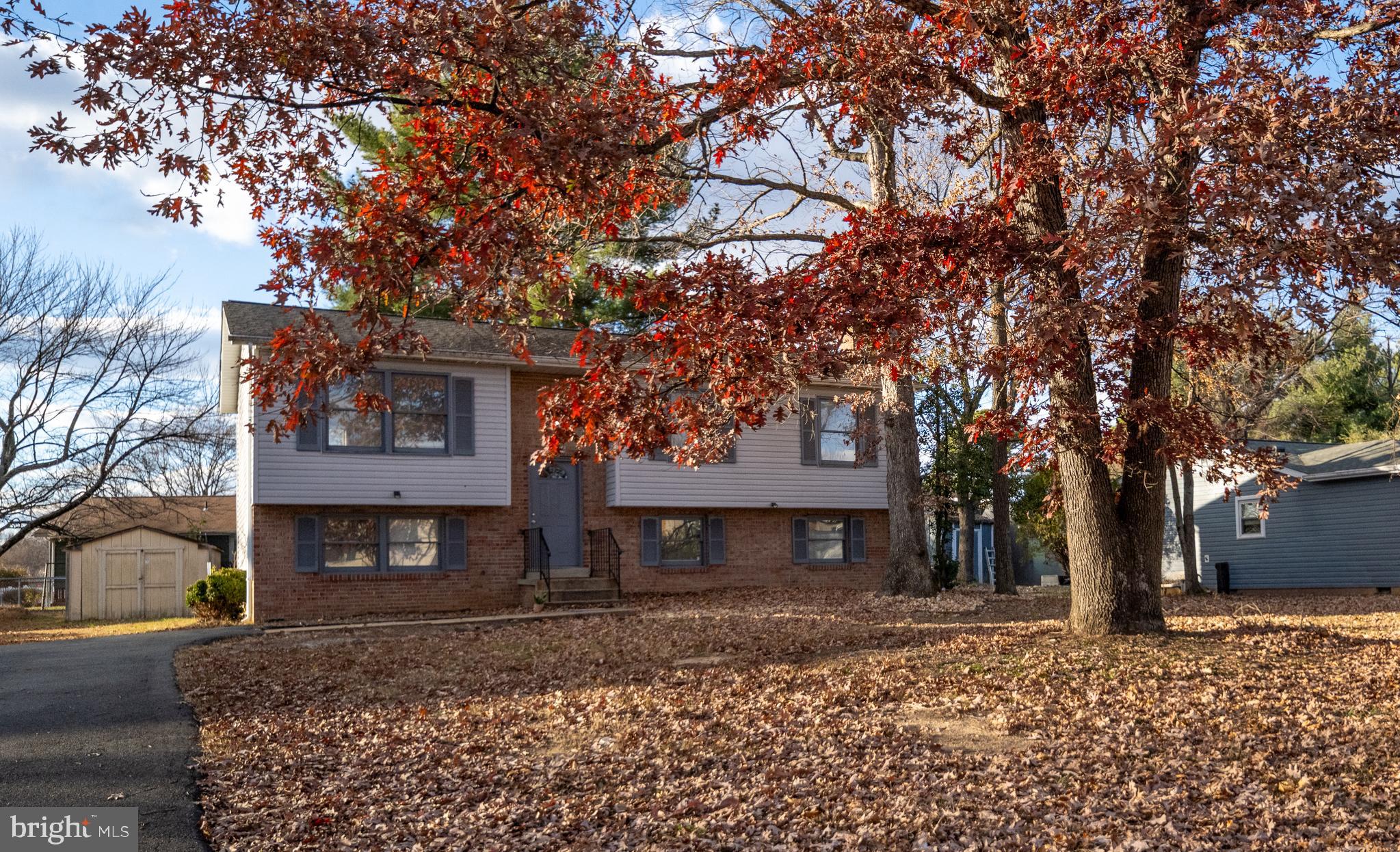 SHERATON HILLS EAST - Residential