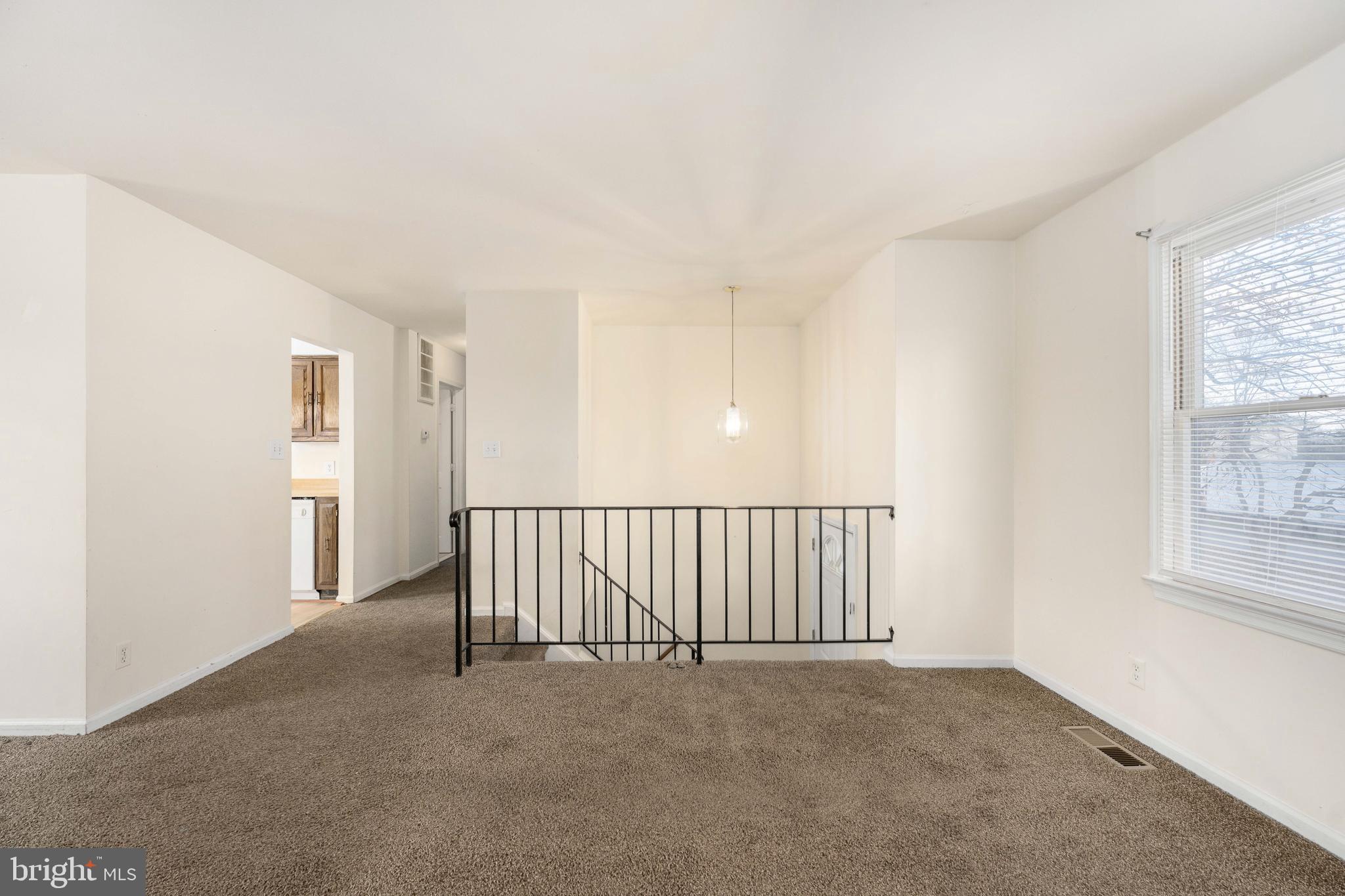 SHERATON HILLS EAST - Residential