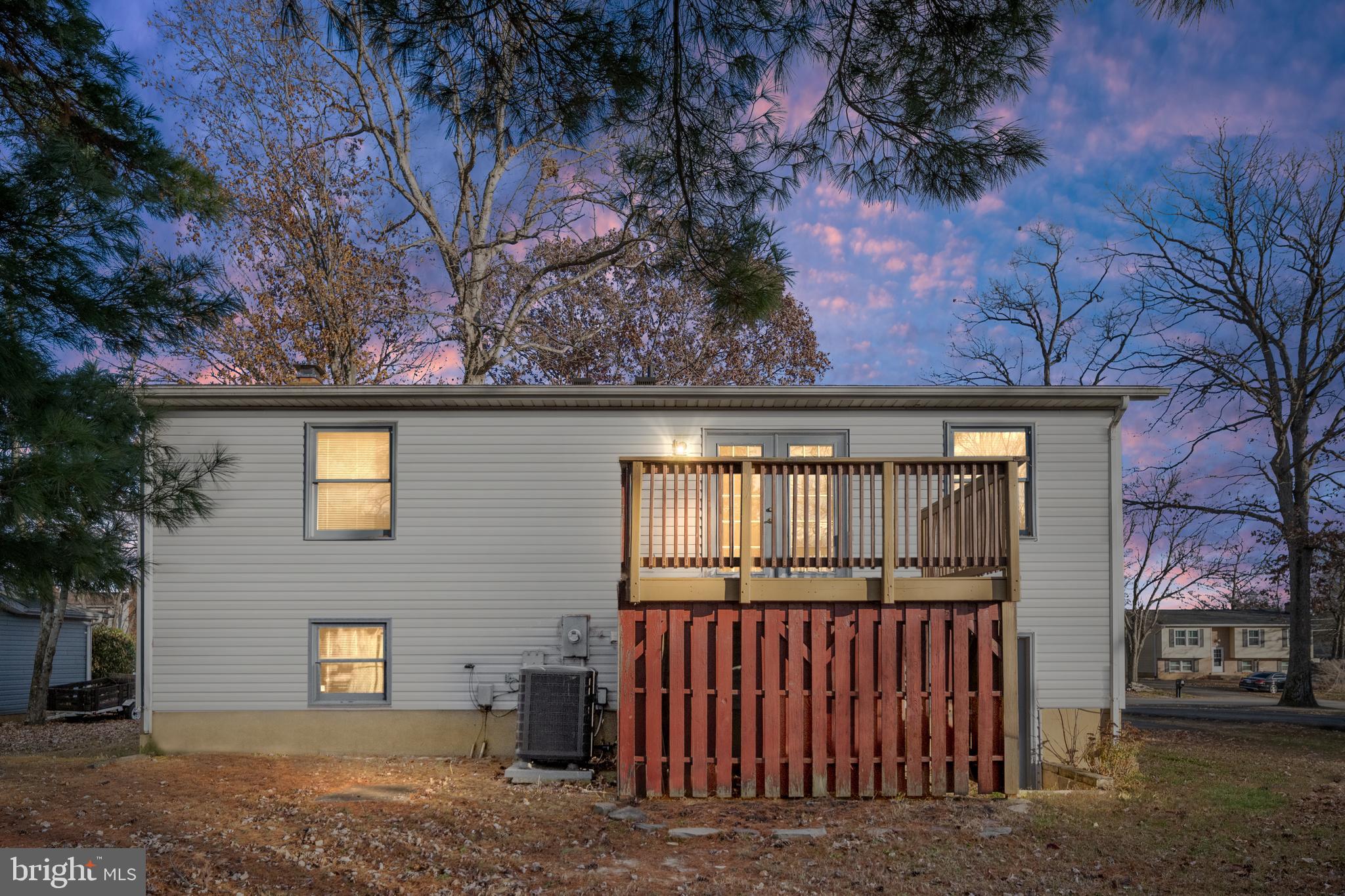 SHERATON HILLS EAST - Residential