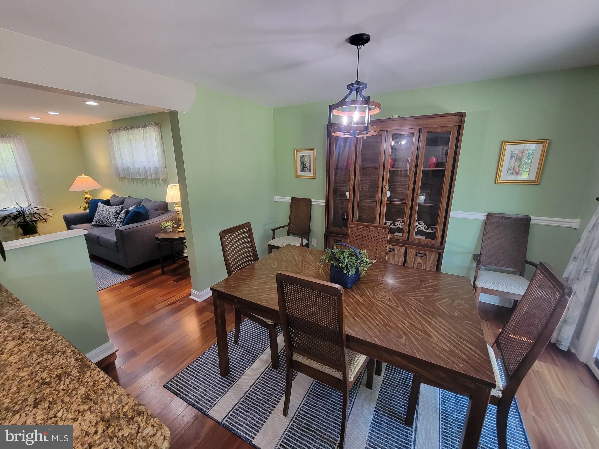 PARKCHESTER ESTS - Residential