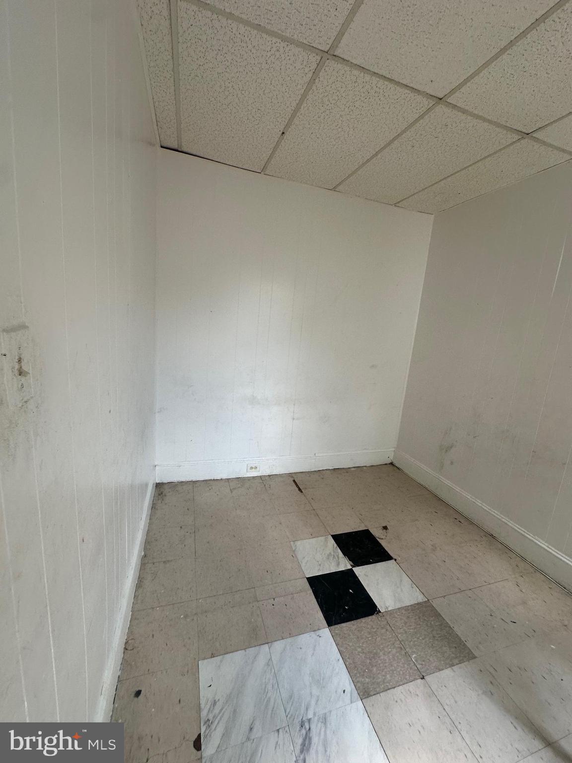 KENSINGTON - Residential