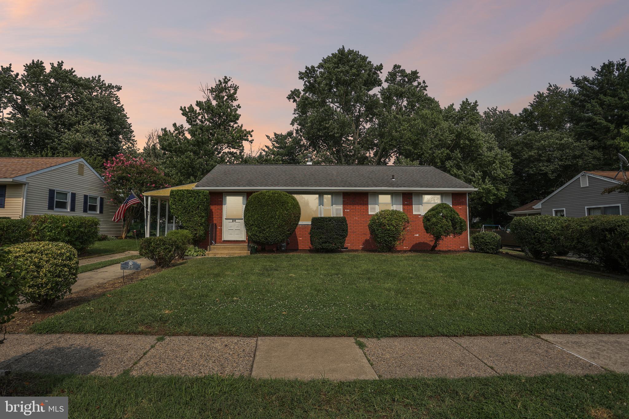 29 NASSAU ROAD