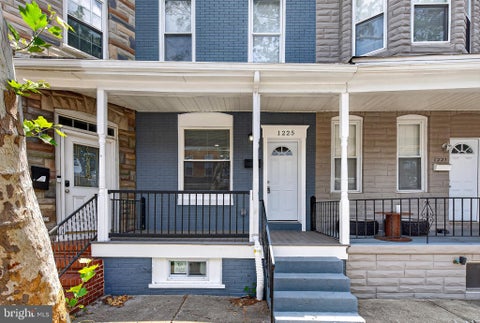 Townhouse For Sale - 1225 Cleveland Street<br/> BALTIMORE, MD 21230
