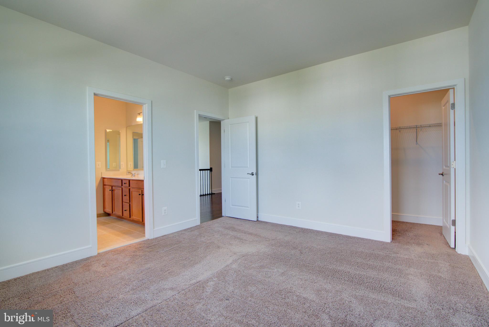 MEADOWBROOK - Residential