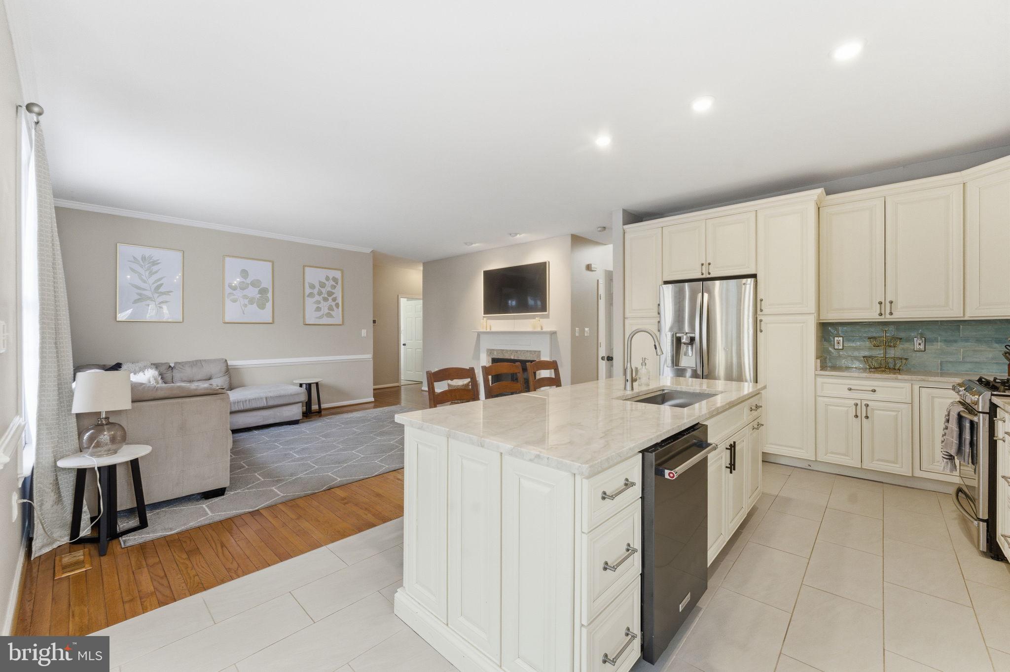 WELTMAN ESTATES - Residential