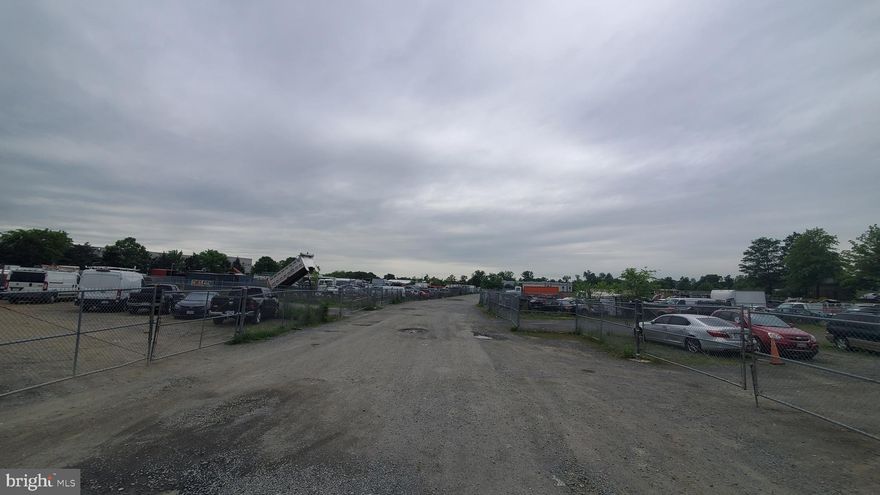 Industrial (M-T)  outdoor  storage yards for lease in Hornbaker Industrial Park near Innovation, Wellington Road,  Prince William Parkway, RT 28 and I-66.  Two vacant fenced and graveled yards, currently available for immediate occupancy.  Wide gates.  MT zoning allows towing operations.  Additional outdoor storage available.