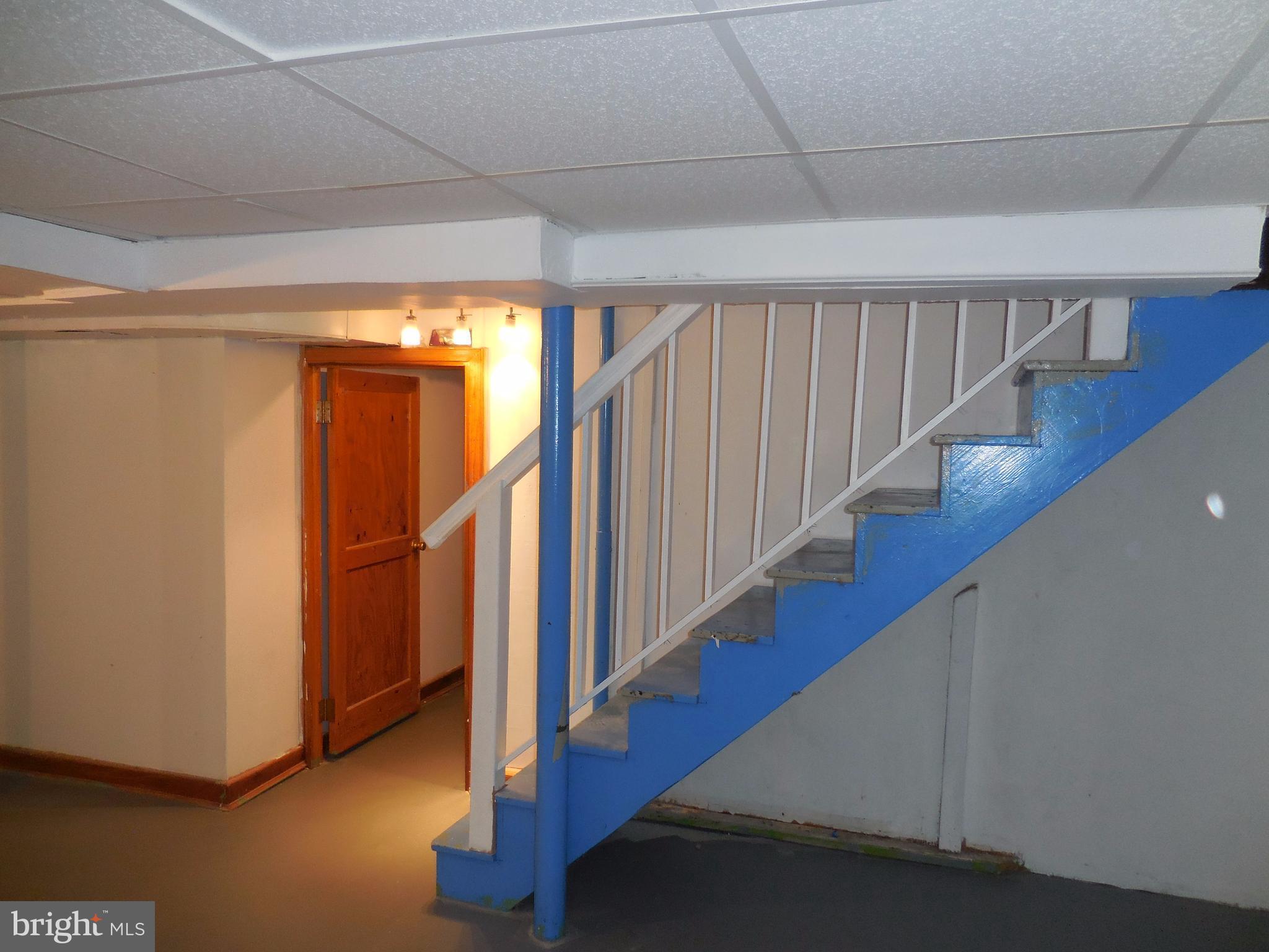 HAMILTON MEADOWS - Residential Lease