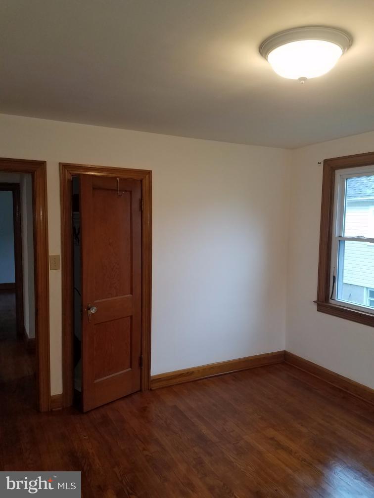 HAMILTON MEADOWS - Residential Lease