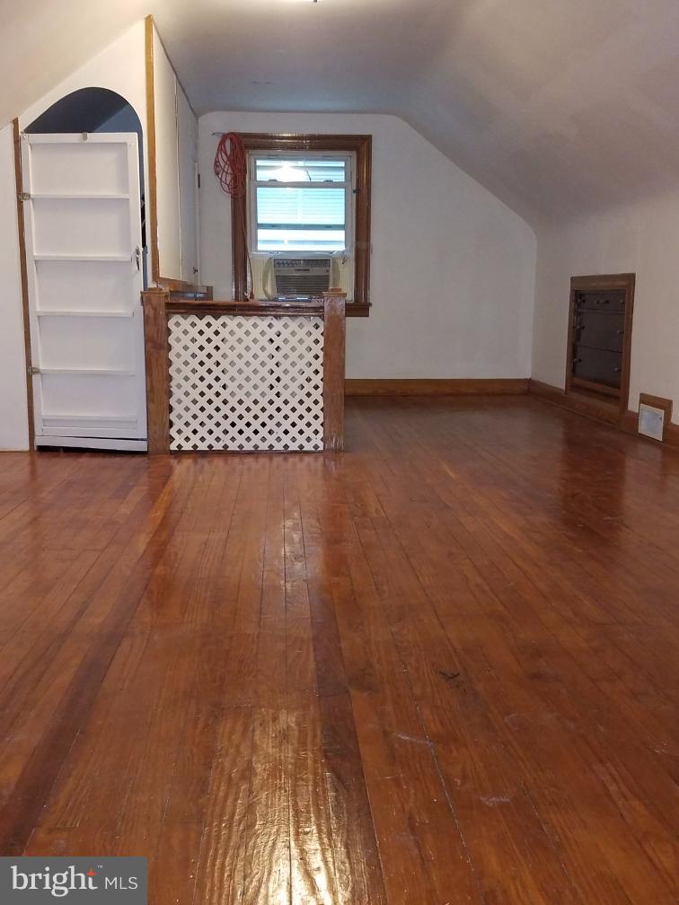 HAMILTON MEADOWS - Residential Lease