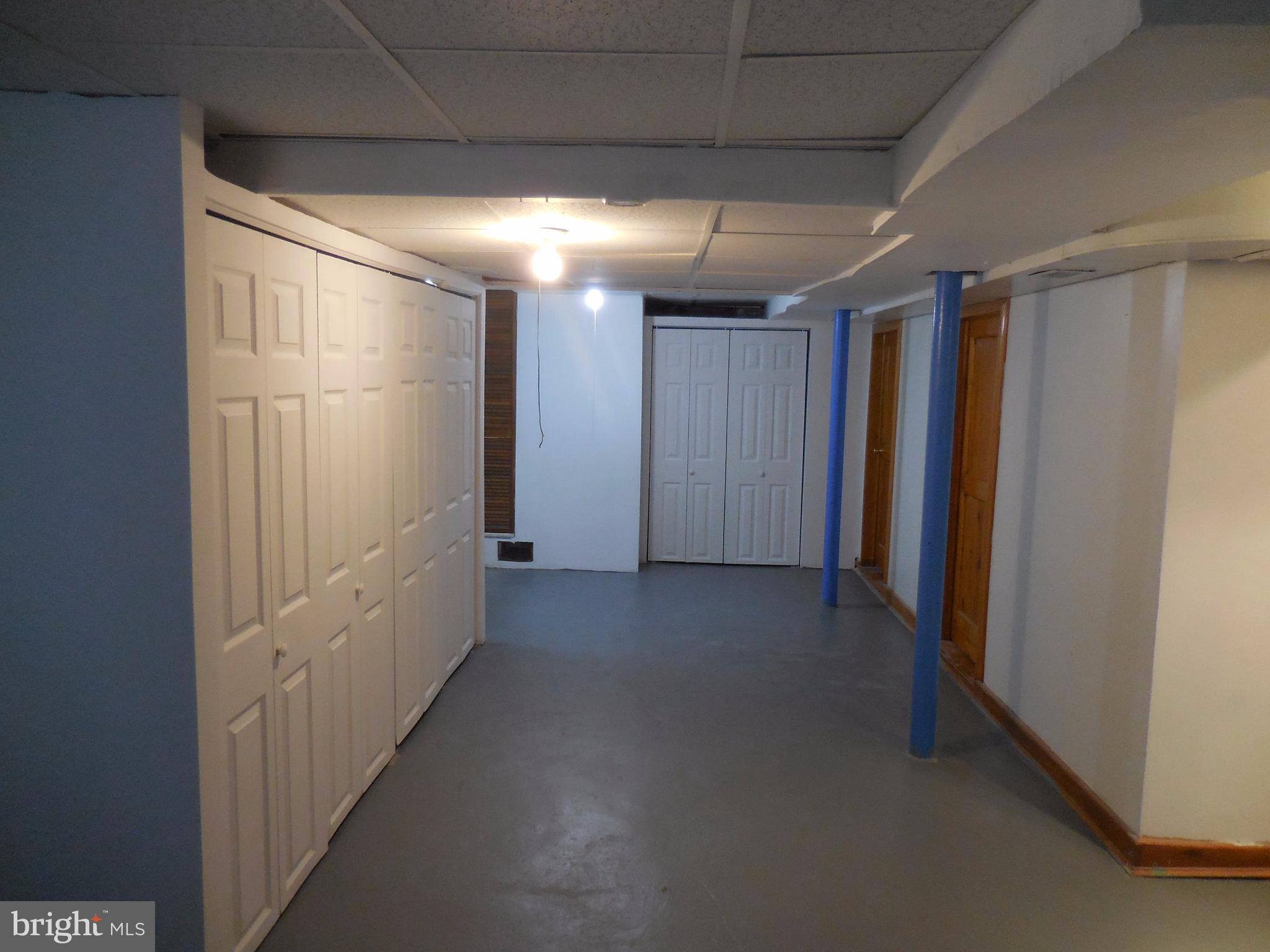 HAMILTON MEADOWS - Residential Lease