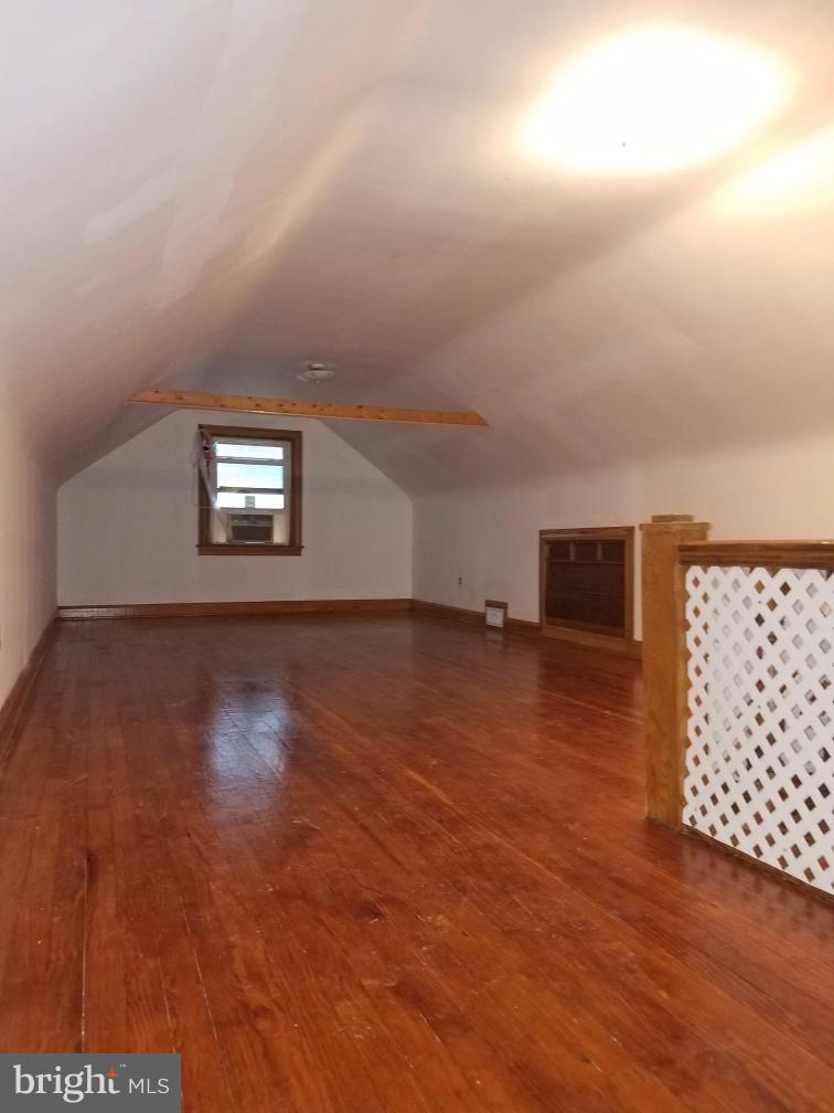 HAMILTON MEADOWS - Residential Lease