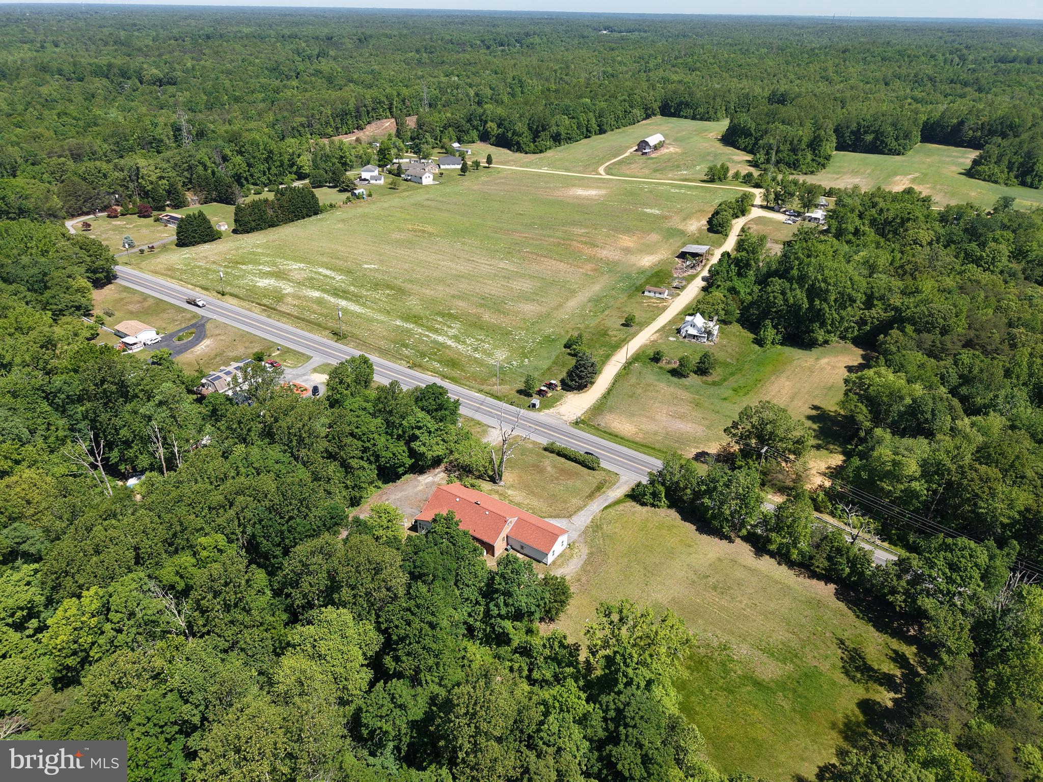 GOLDEN BEACH - Residential