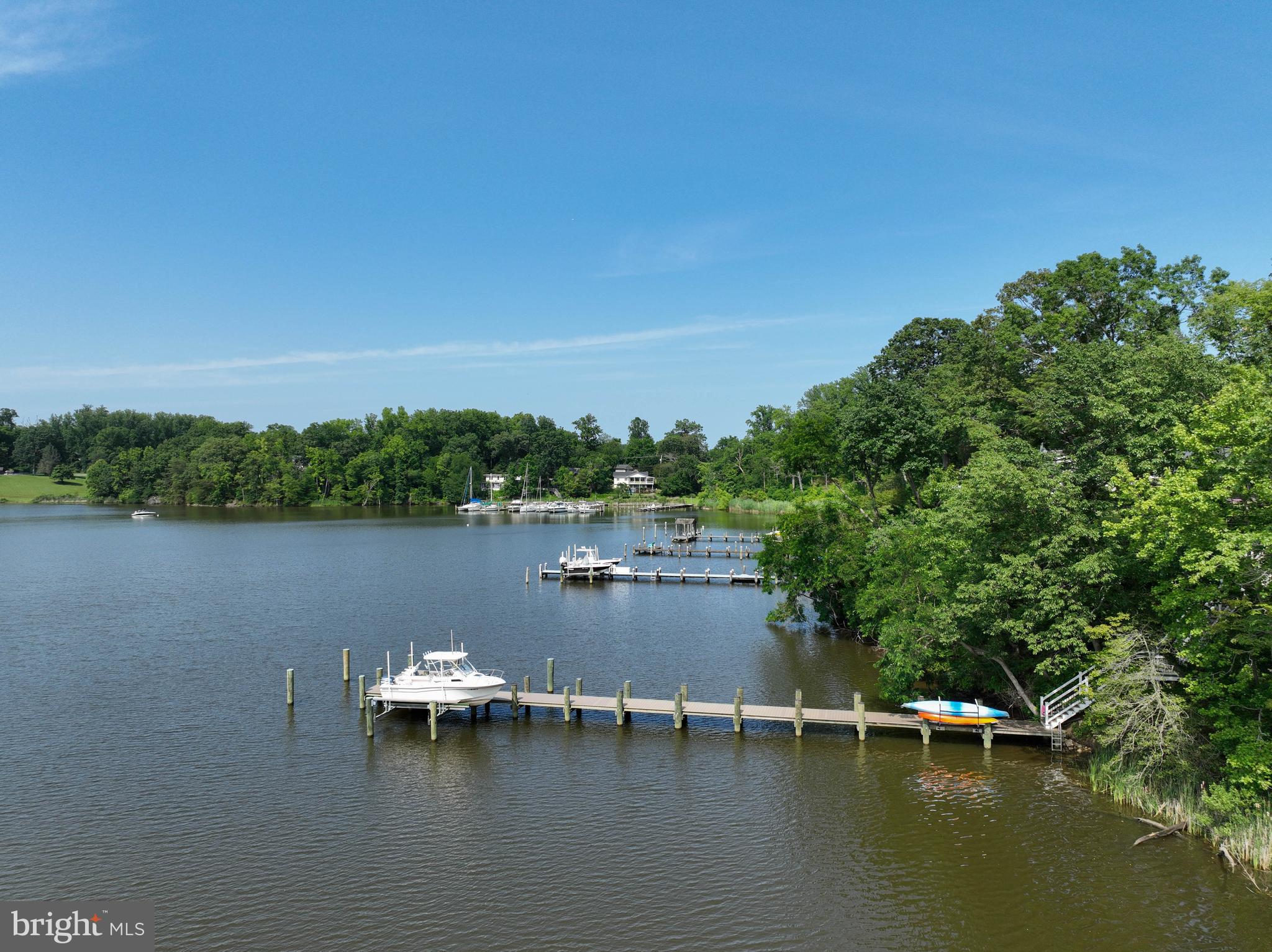 SOUTHDOWN SHORES - Residential