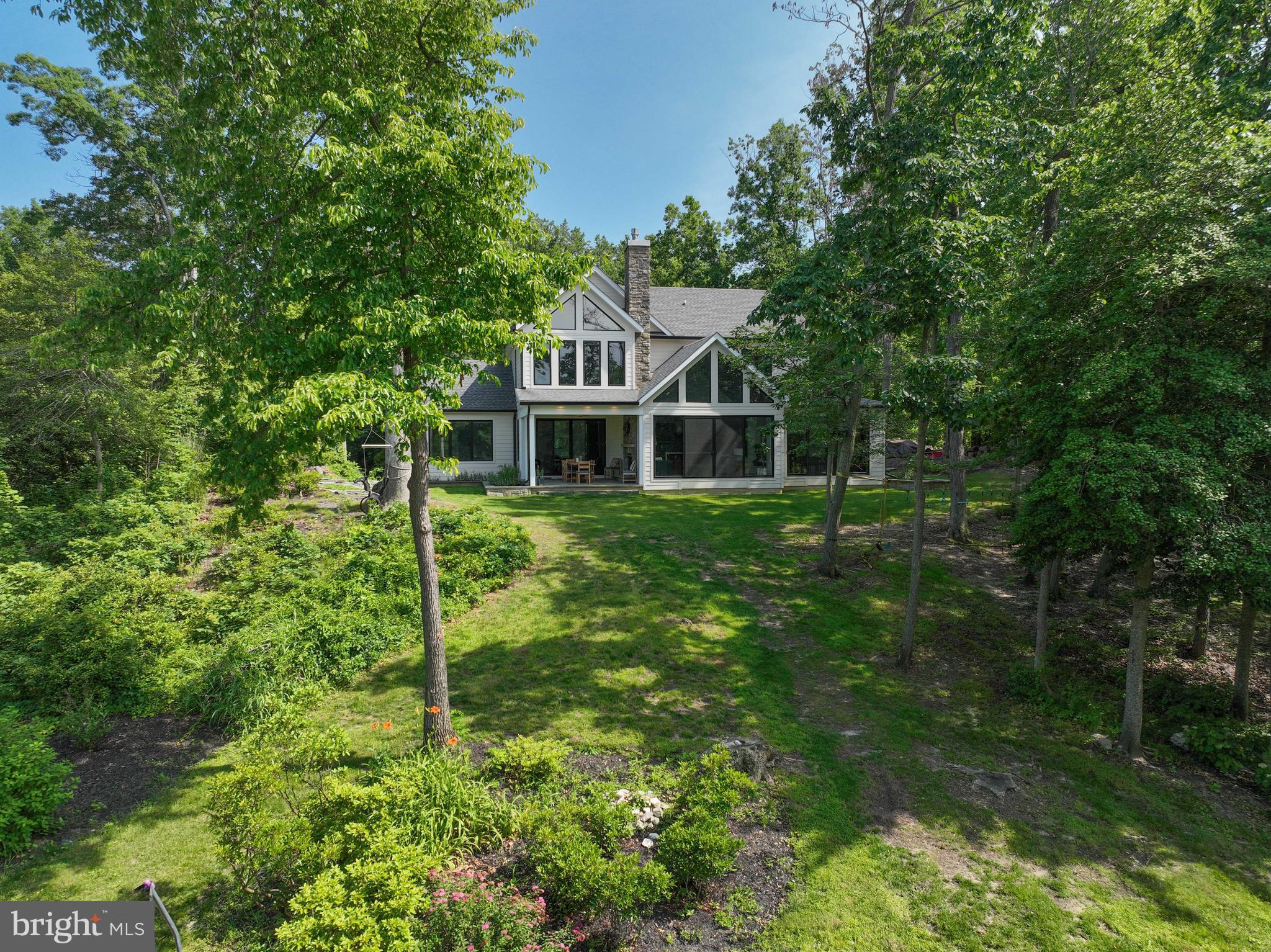 SOUTHDOWN SHORES - Residential