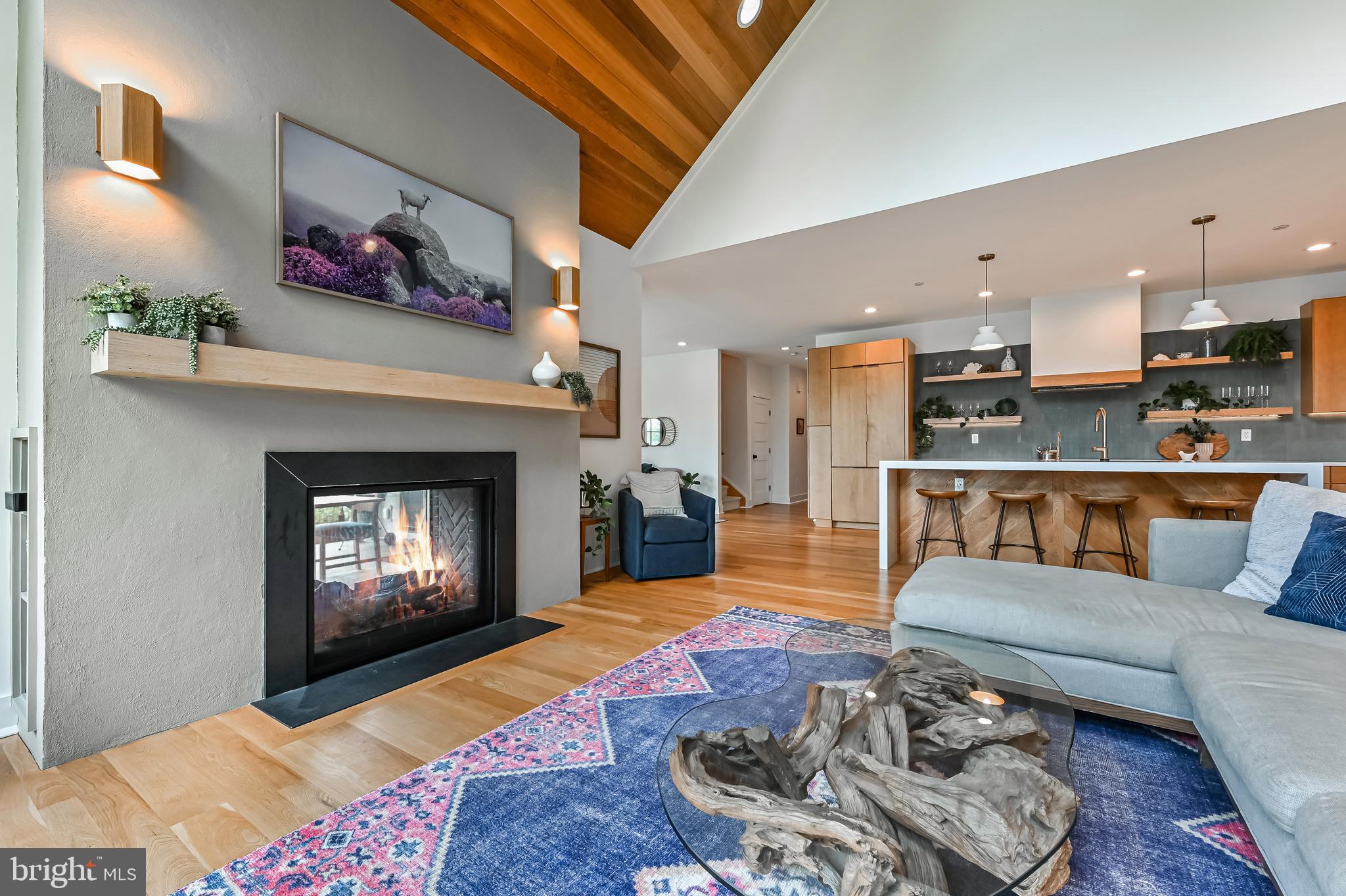 SOUTHDOWN SHORES - Residential