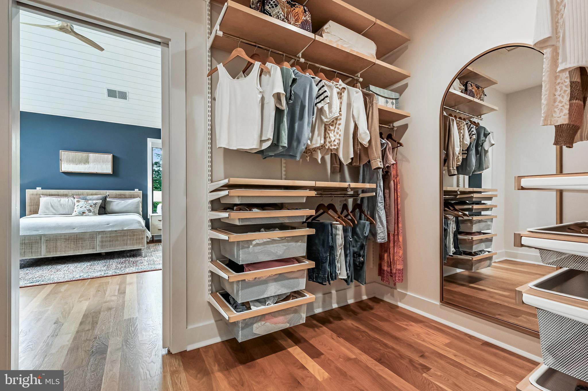 SOUTHDOWN SHORES - Residential