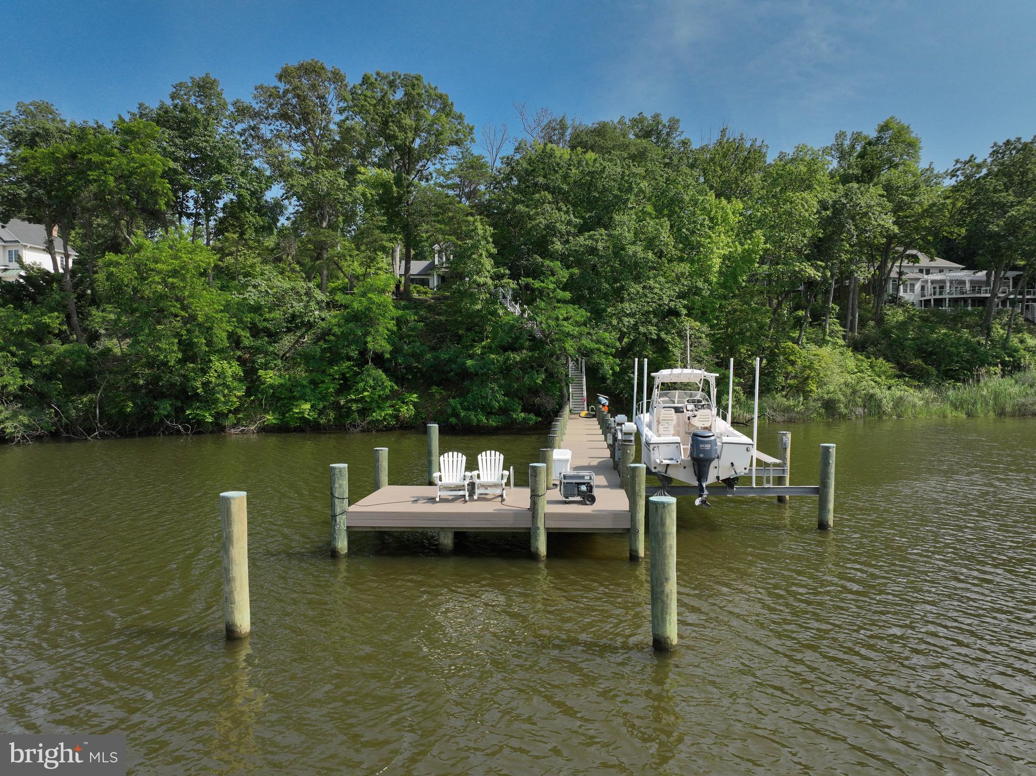 SOUTHDOWN SHORES - Residential