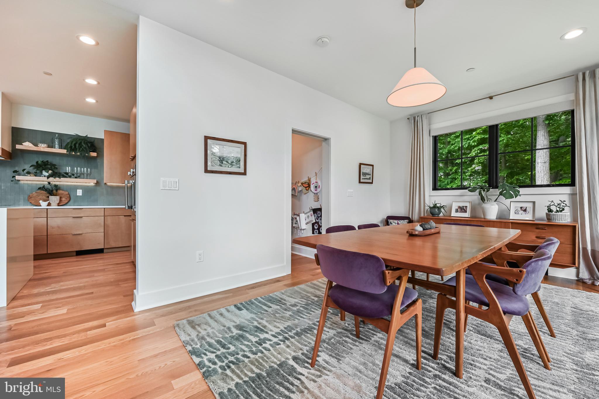 SOUTHDOWN SHORES - Residential