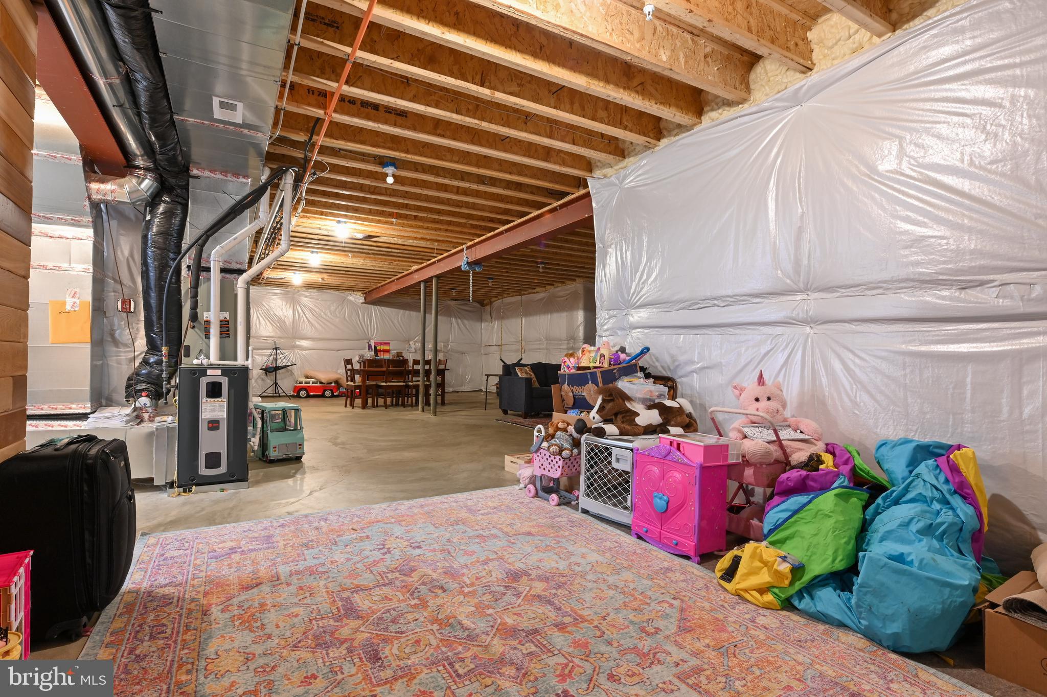 SOUTHDOWN SHORES - Residential