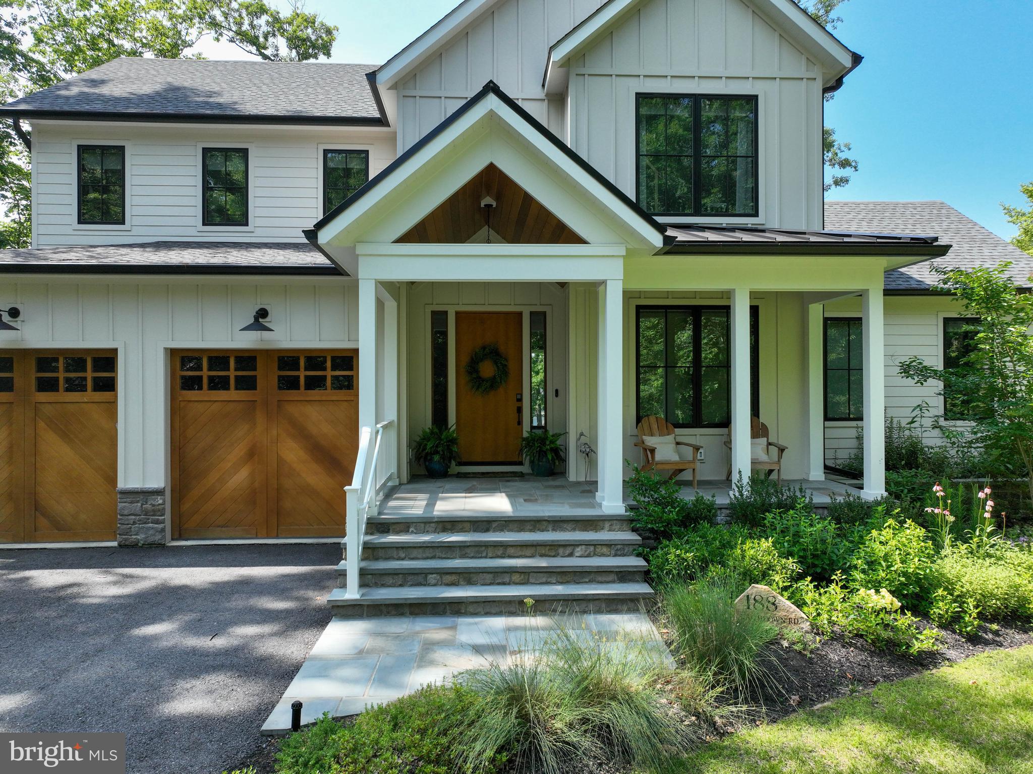 SOUTHDOWN SHORES - Residential