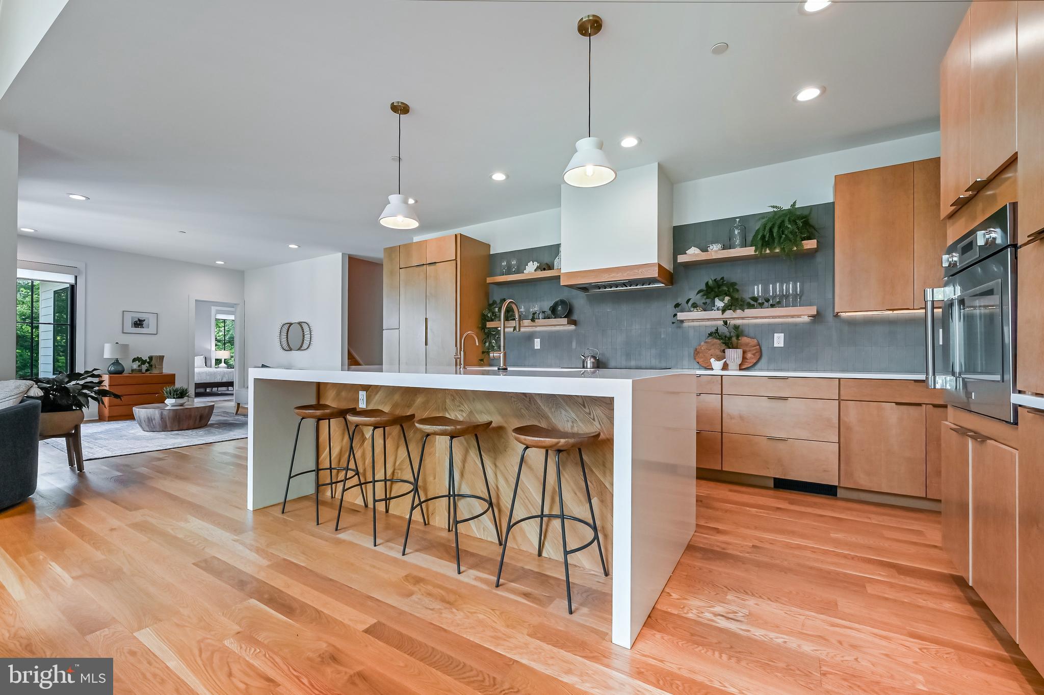 SOUTHDOWN SHORES - Residential