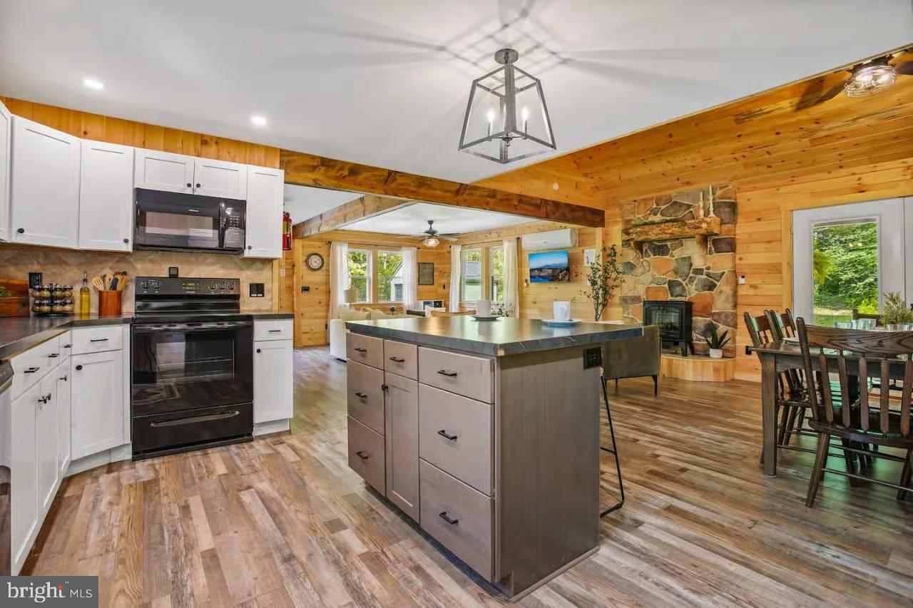 21693 MADDENSVILLE PIKE