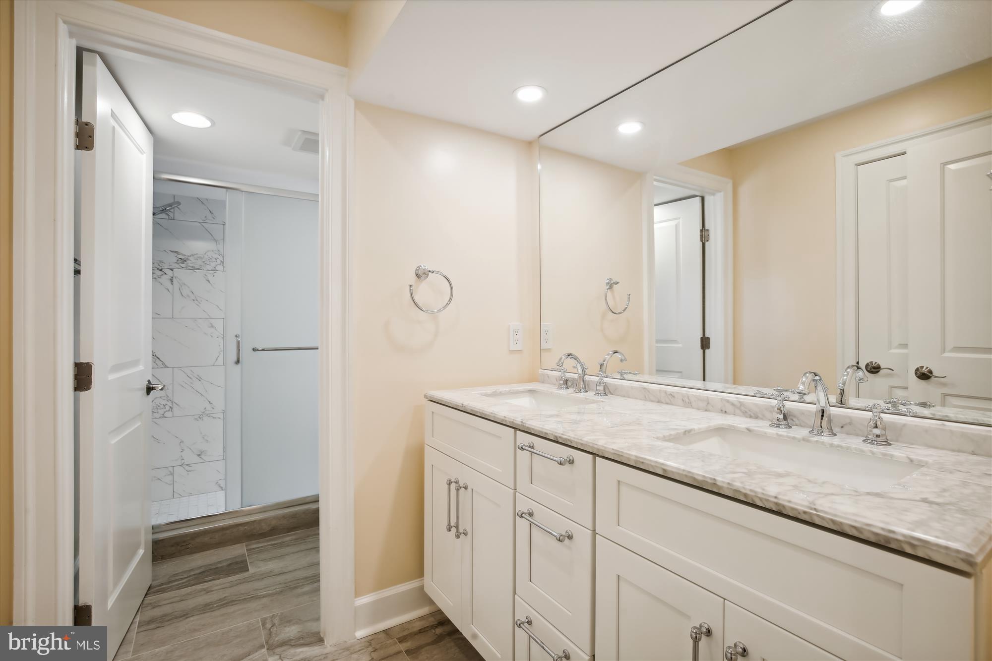 CHESTERFIELD - Residential