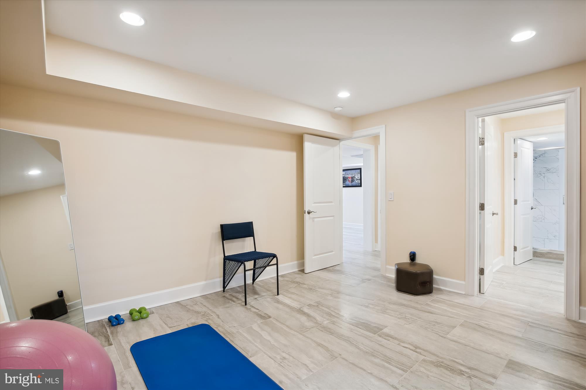 CHESTERFIELD - Residential