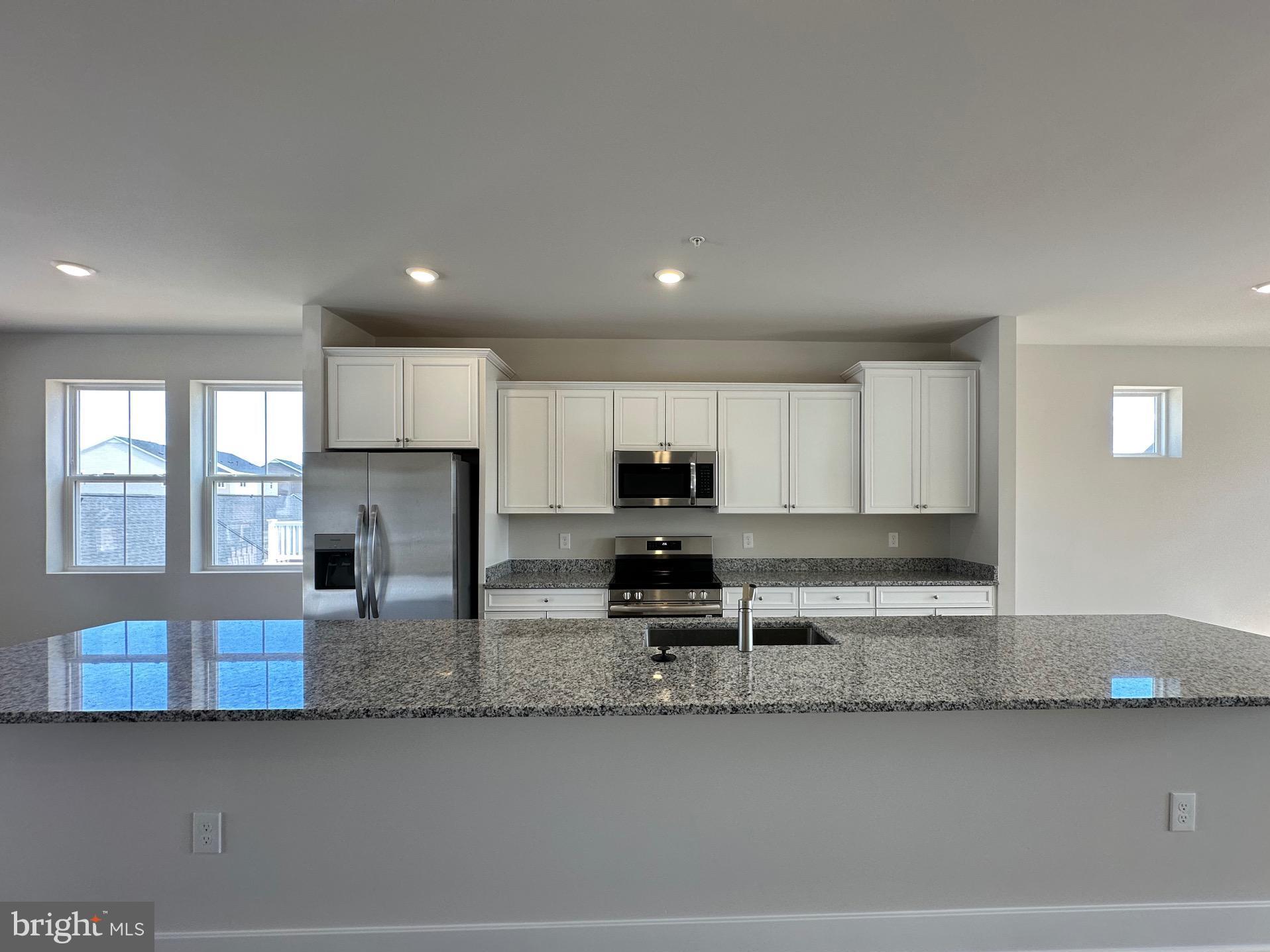 ST CHARLES - Residential