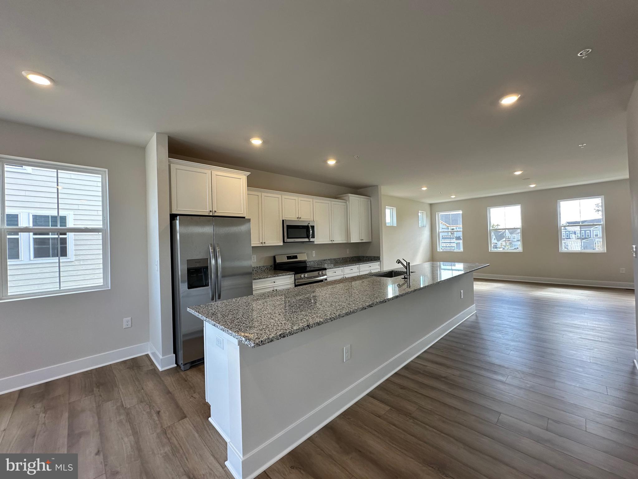 ST CHARLES - Residential