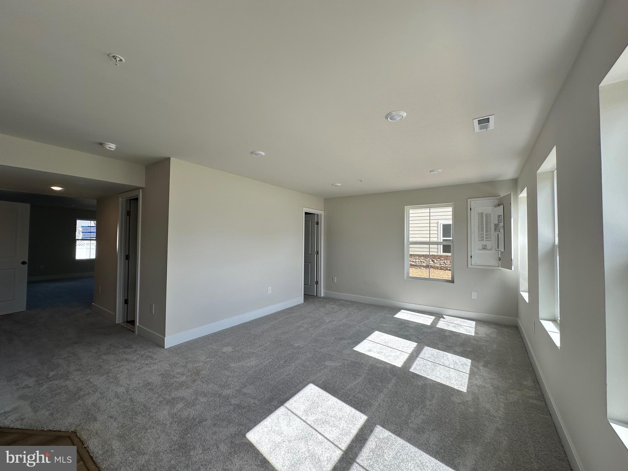 ST CHARLES - Residential