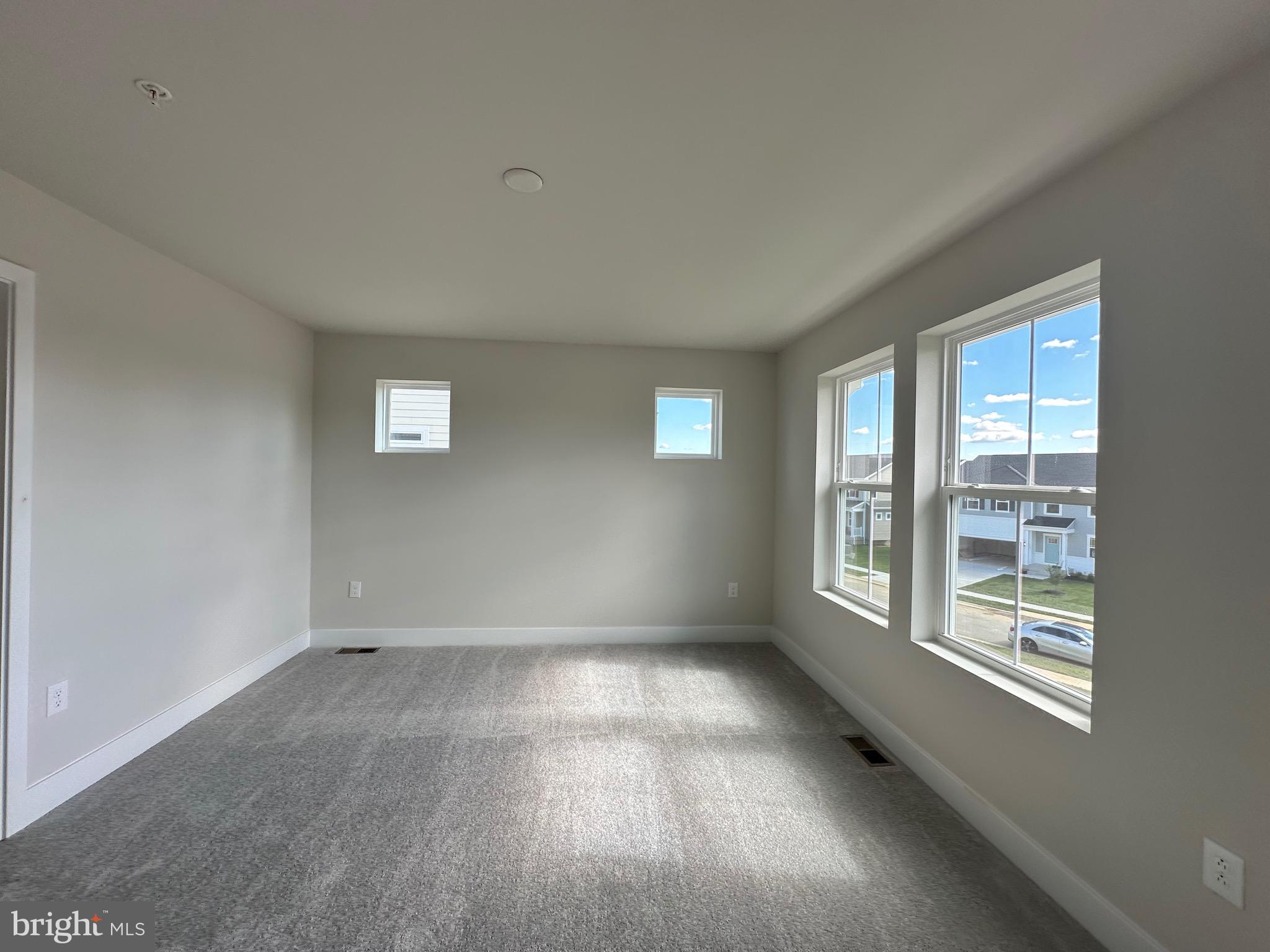 ST CHARLES - Residential