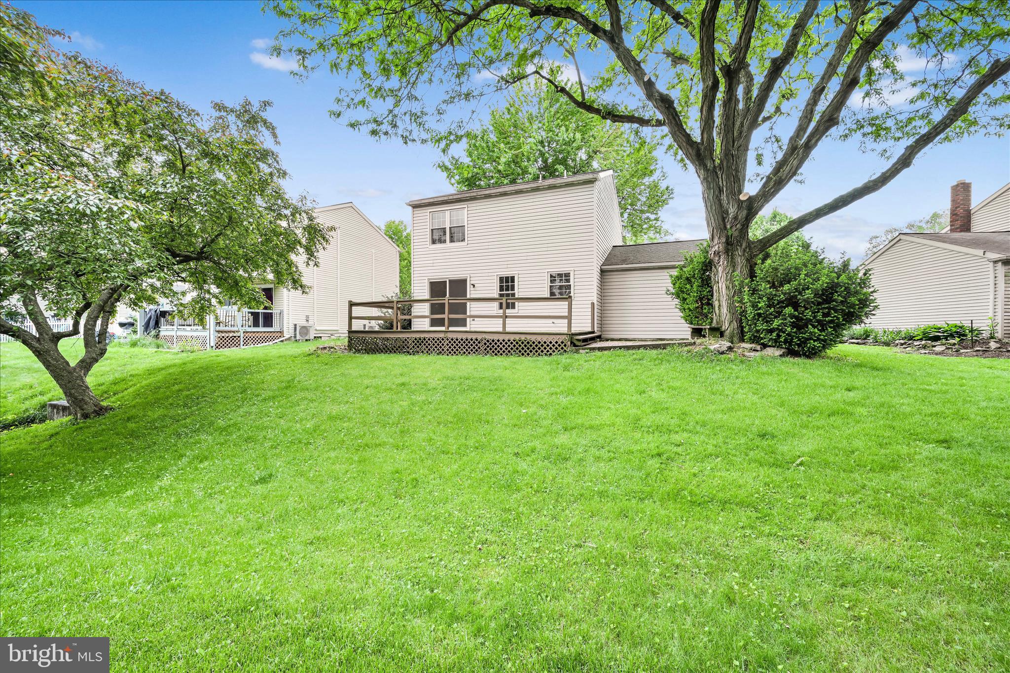 CAMBRIDGE VILLAGE - Residential