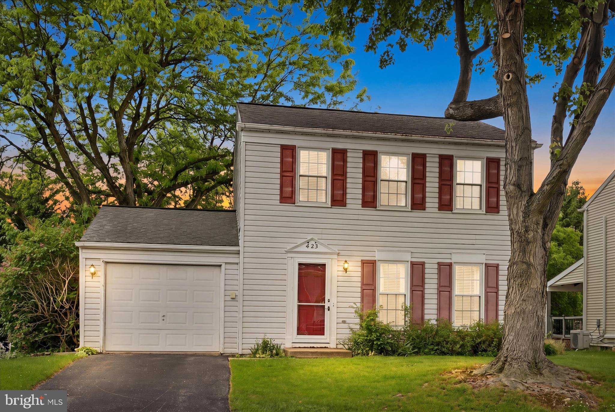 CAMBRIDGE VILLAGE - Residential