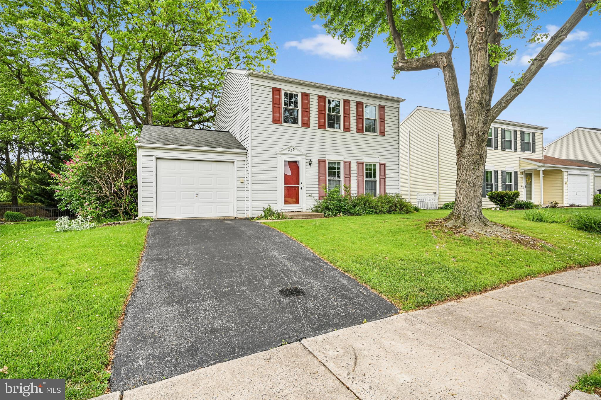 CAMBRIDGE VILLAGE - Residential