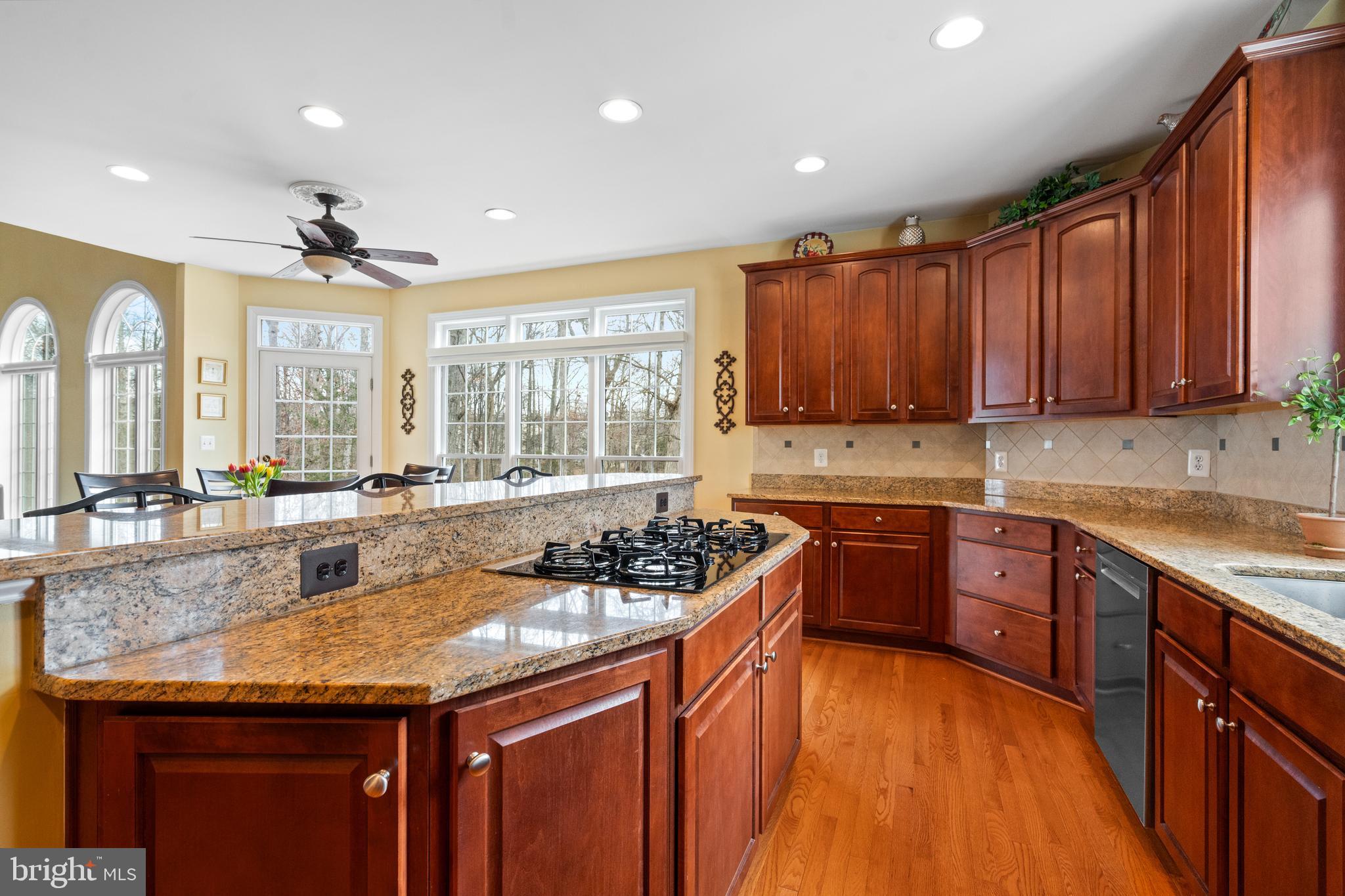 POLAND - Residential