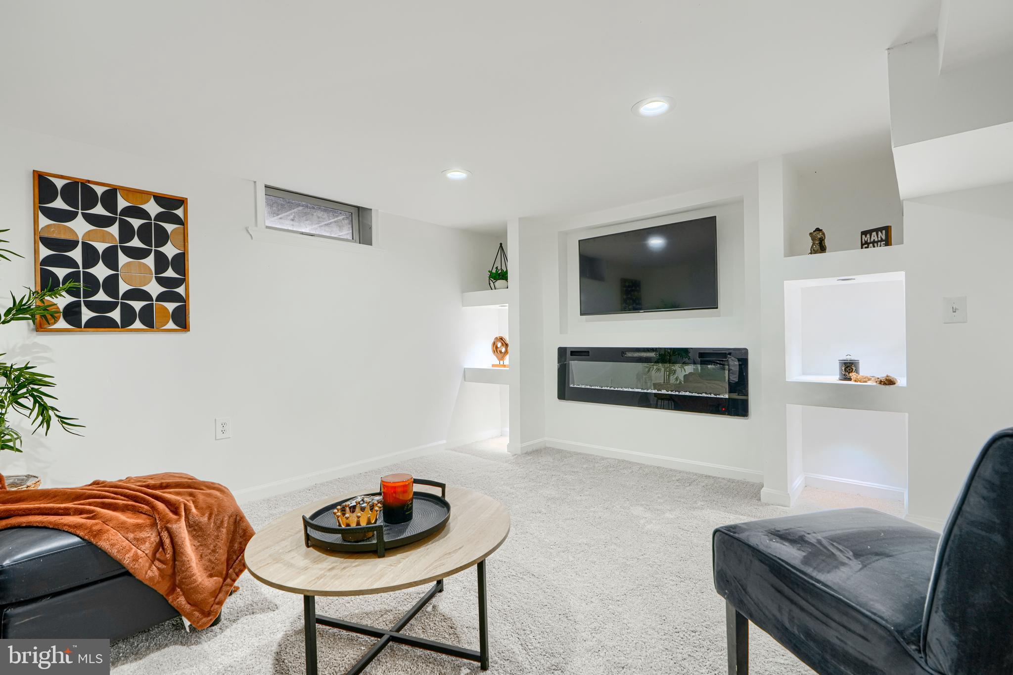 GWYNN OAK - Residential