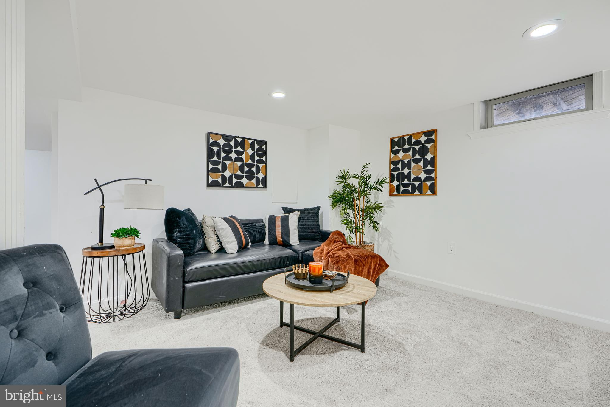 GWYNN OAK - Residential