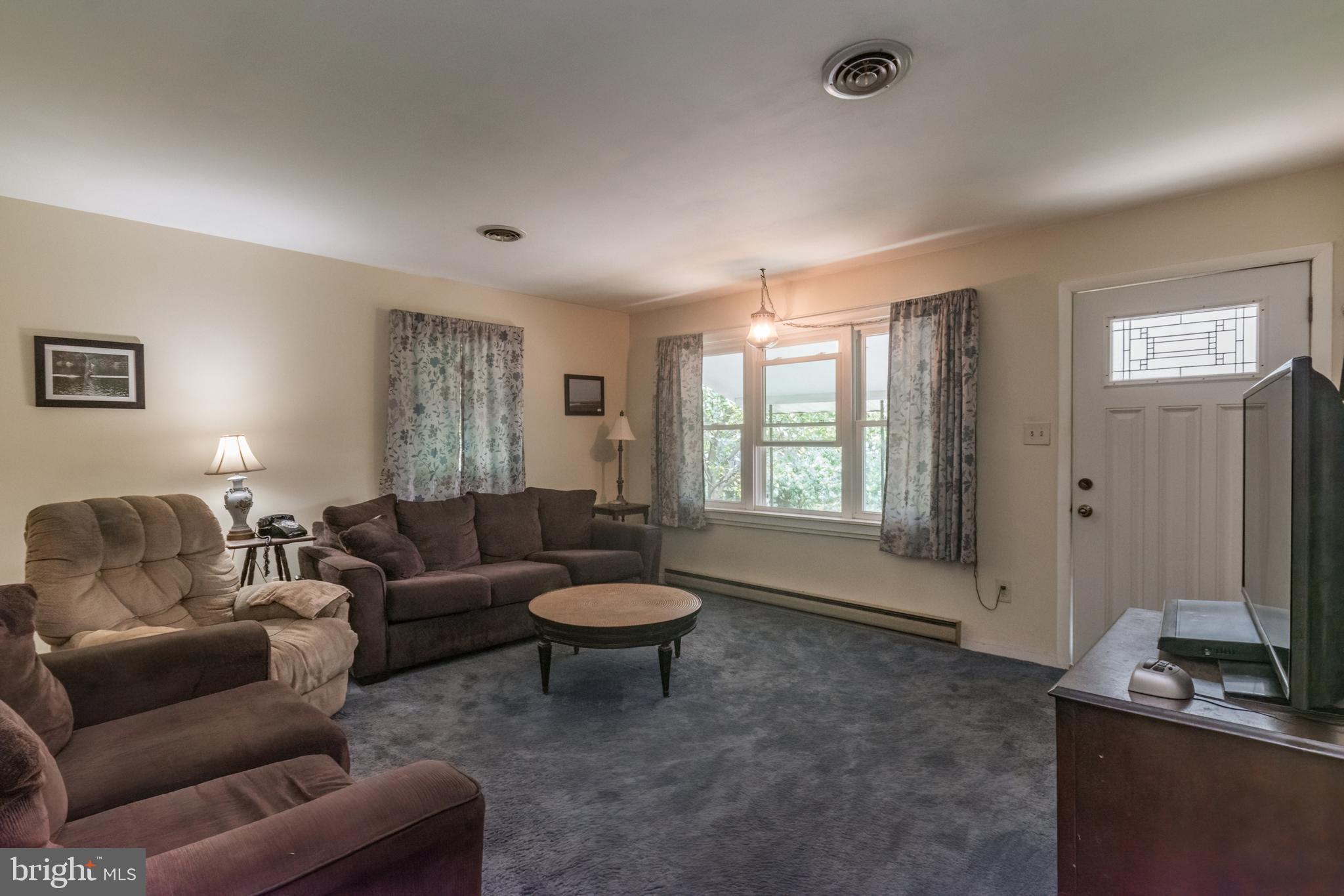 POTOMAC HEIGHTS - Residential