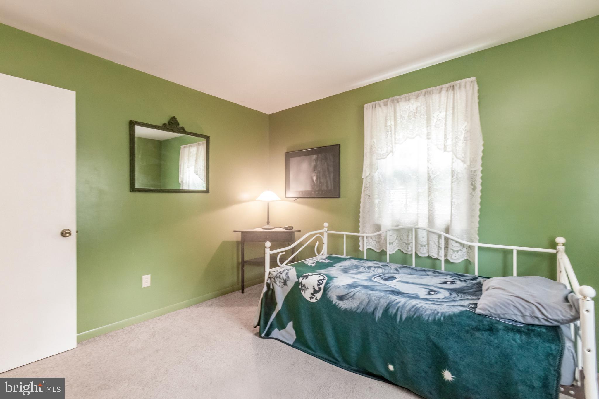 POTOMAC HEIGHTS - Residential