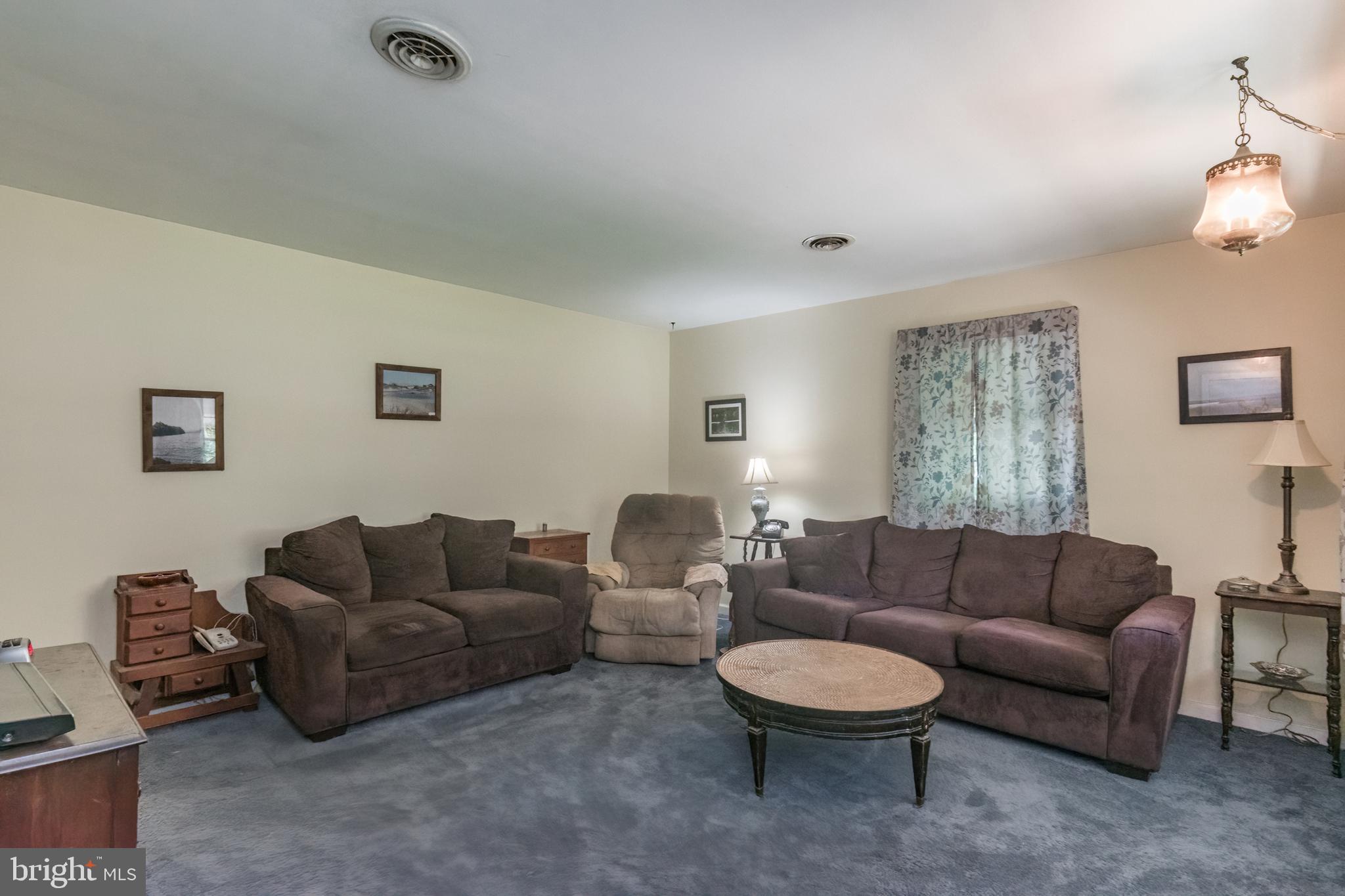 POTOMAC HEIGHTS - Residential