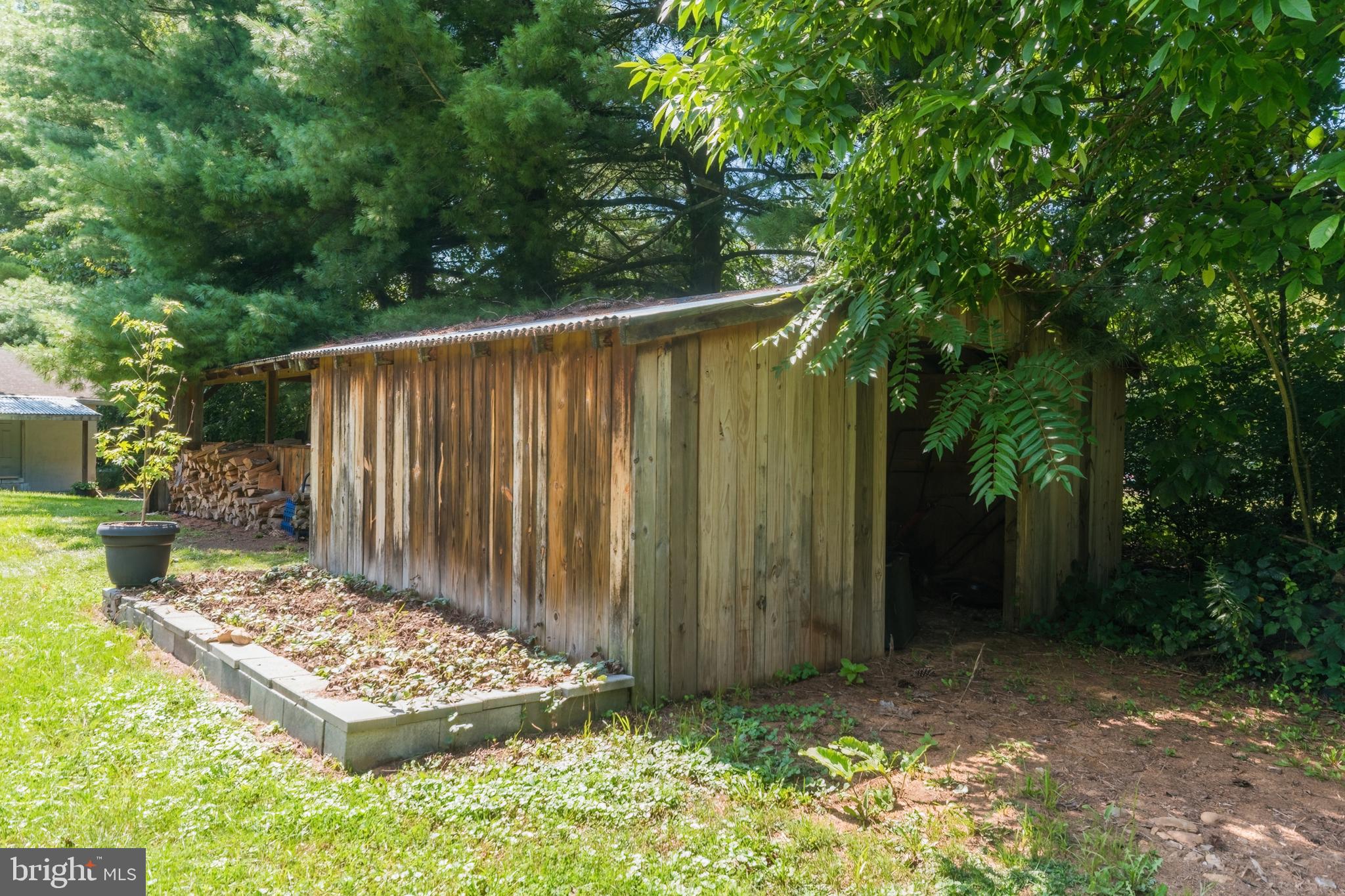 POTOMAC HEIGHTS - Residential