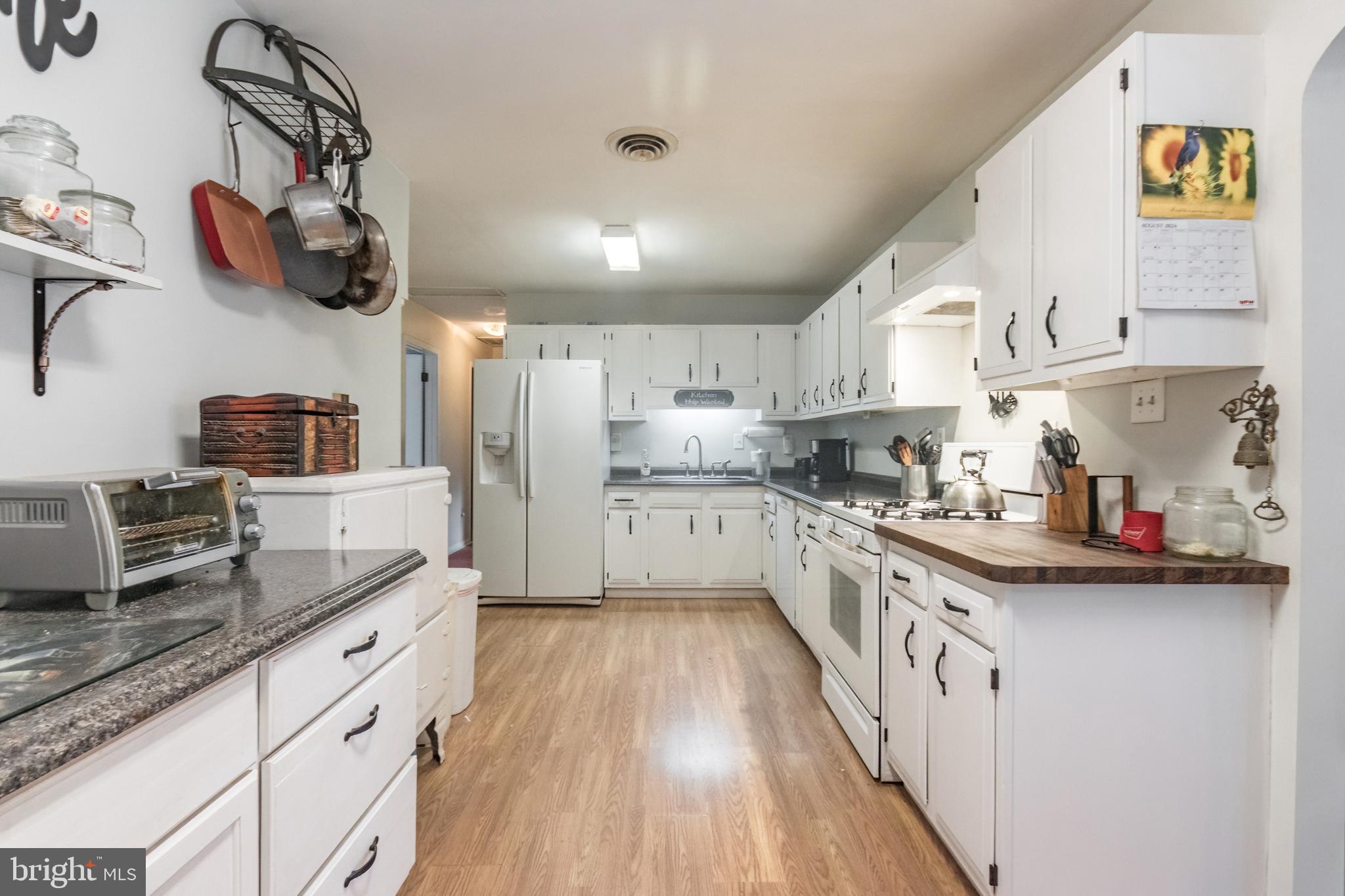 POTOMAC HEIGHTS - Residential