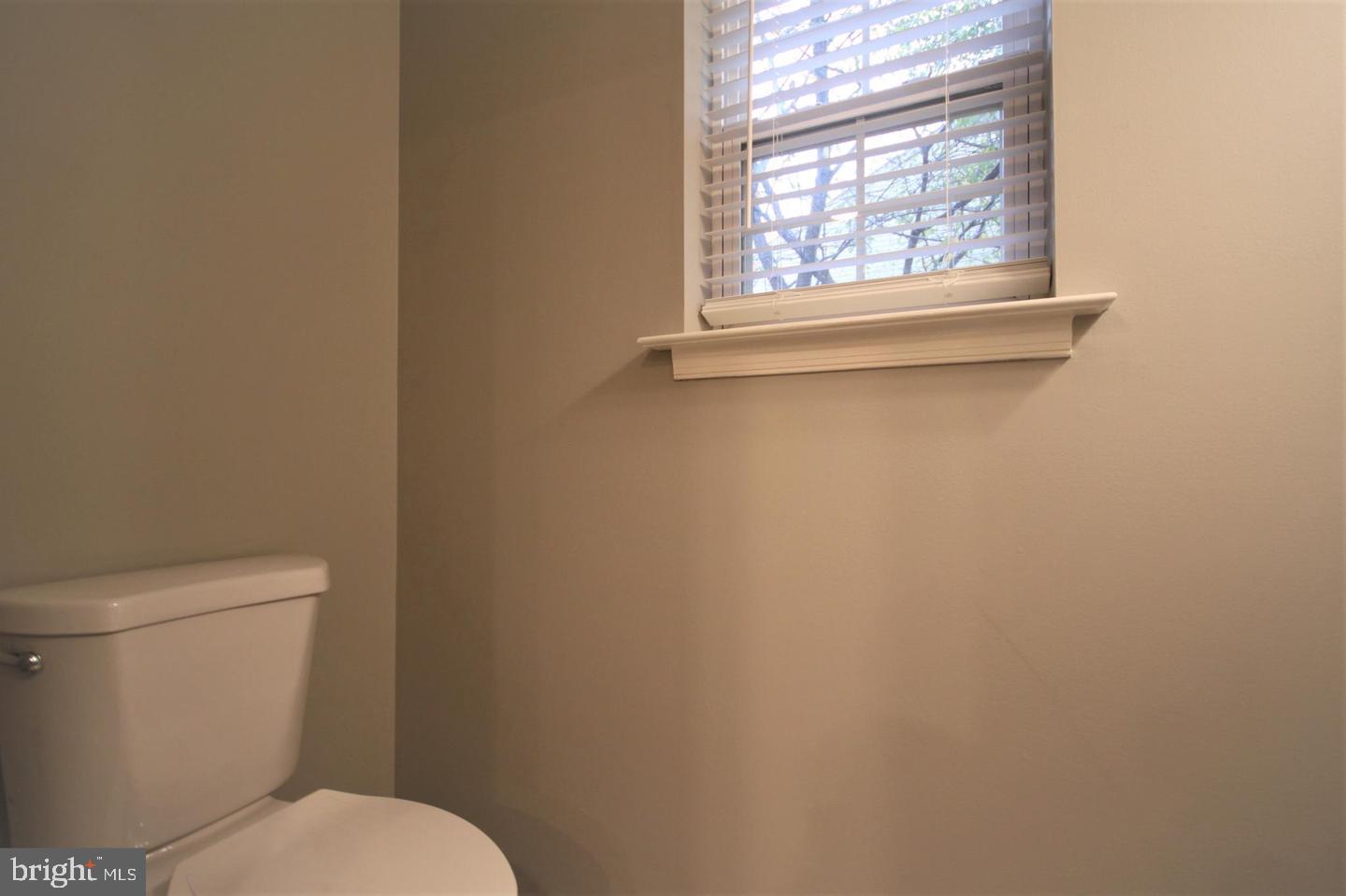 VERNON COURT - Residential