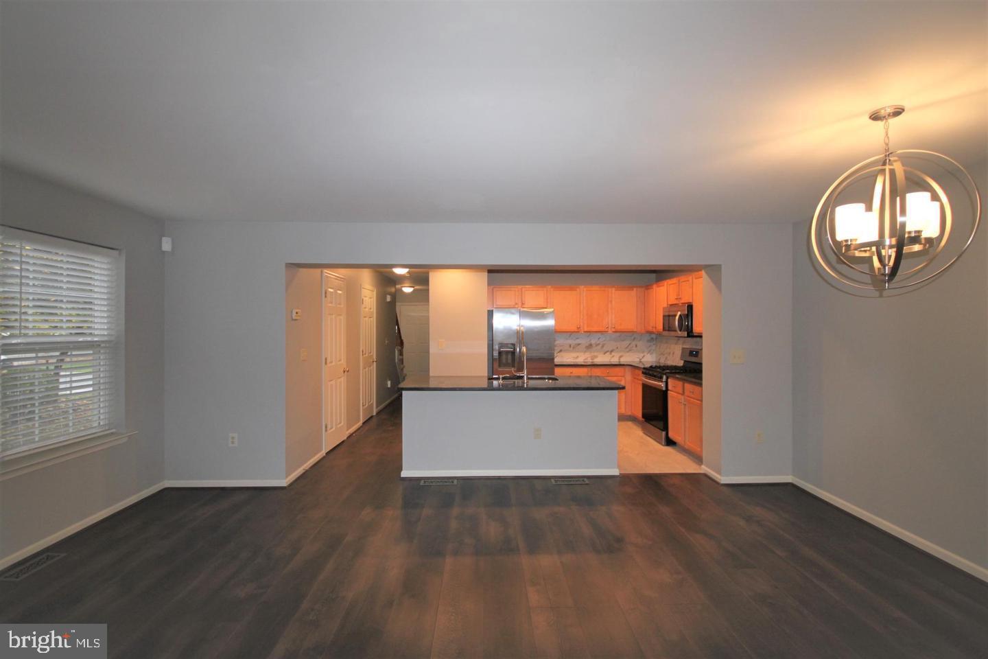 VERNON COURT - Residential