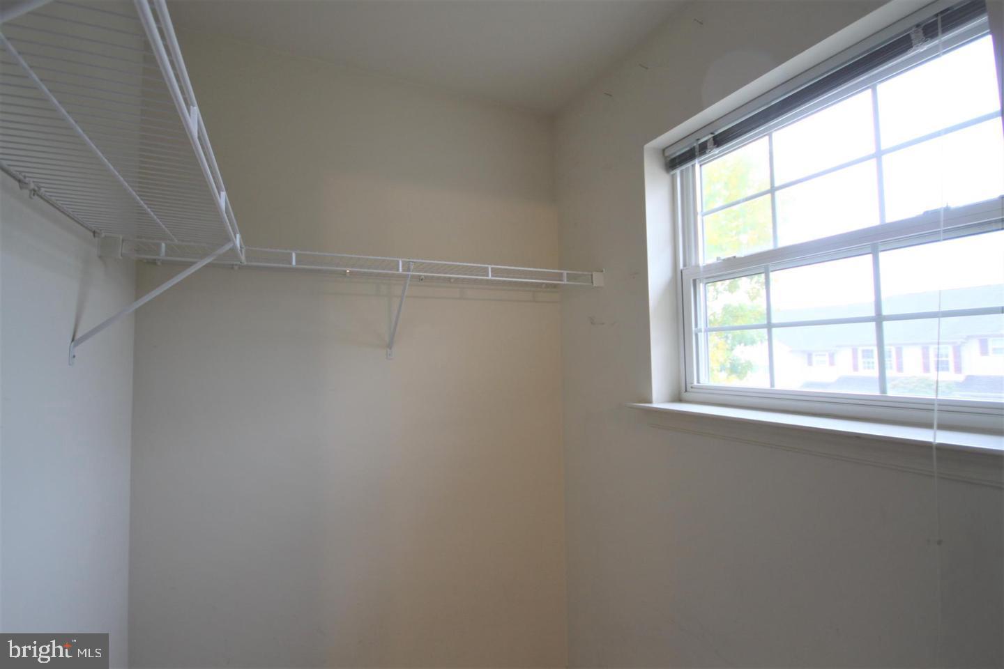 VERNON COURT - Residential