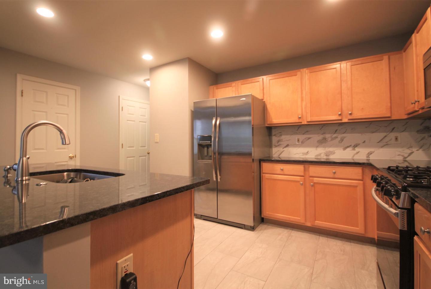 VERNON COURT - Residential