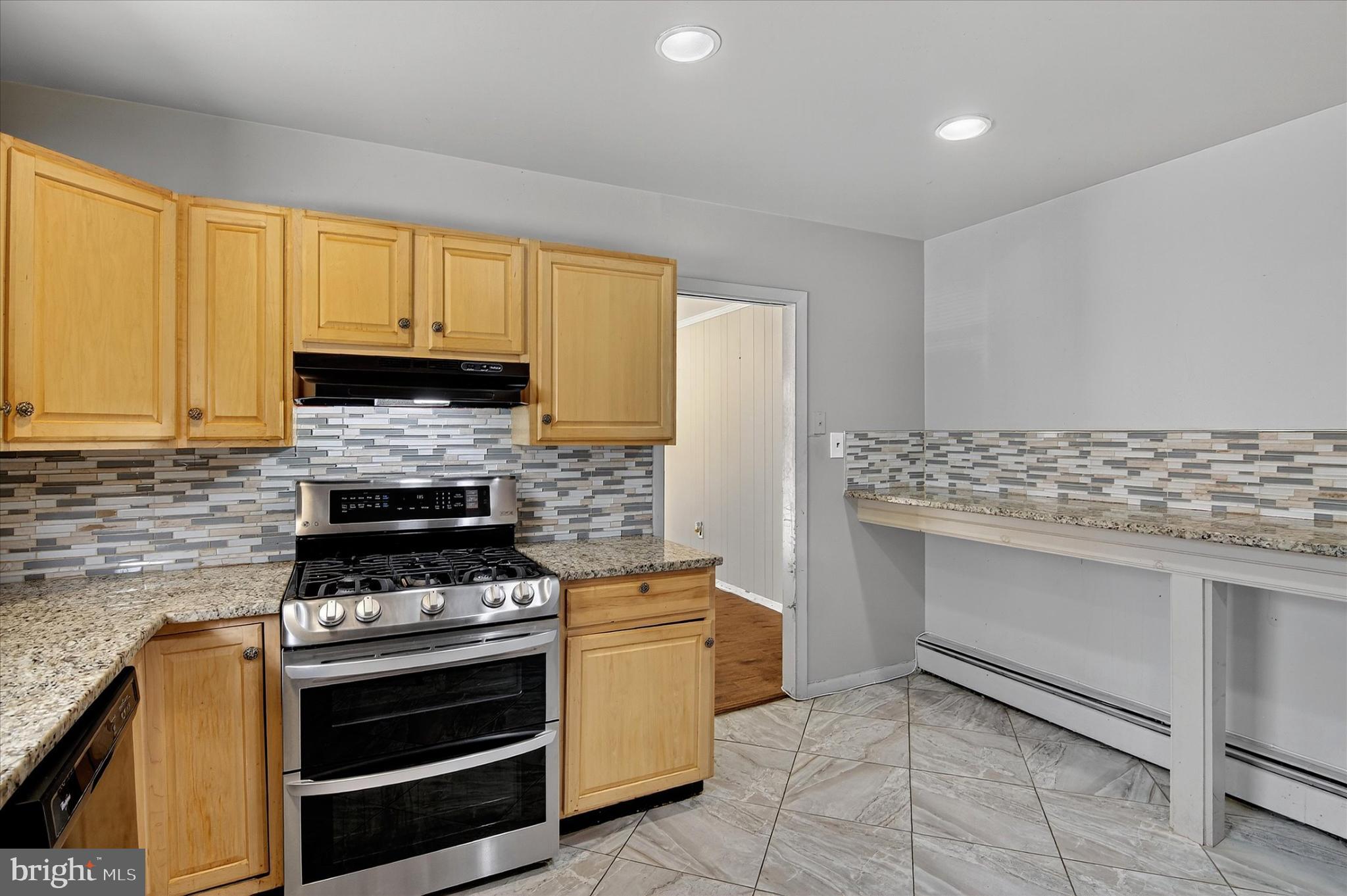 HAVERSTOCK HILLS - Residential