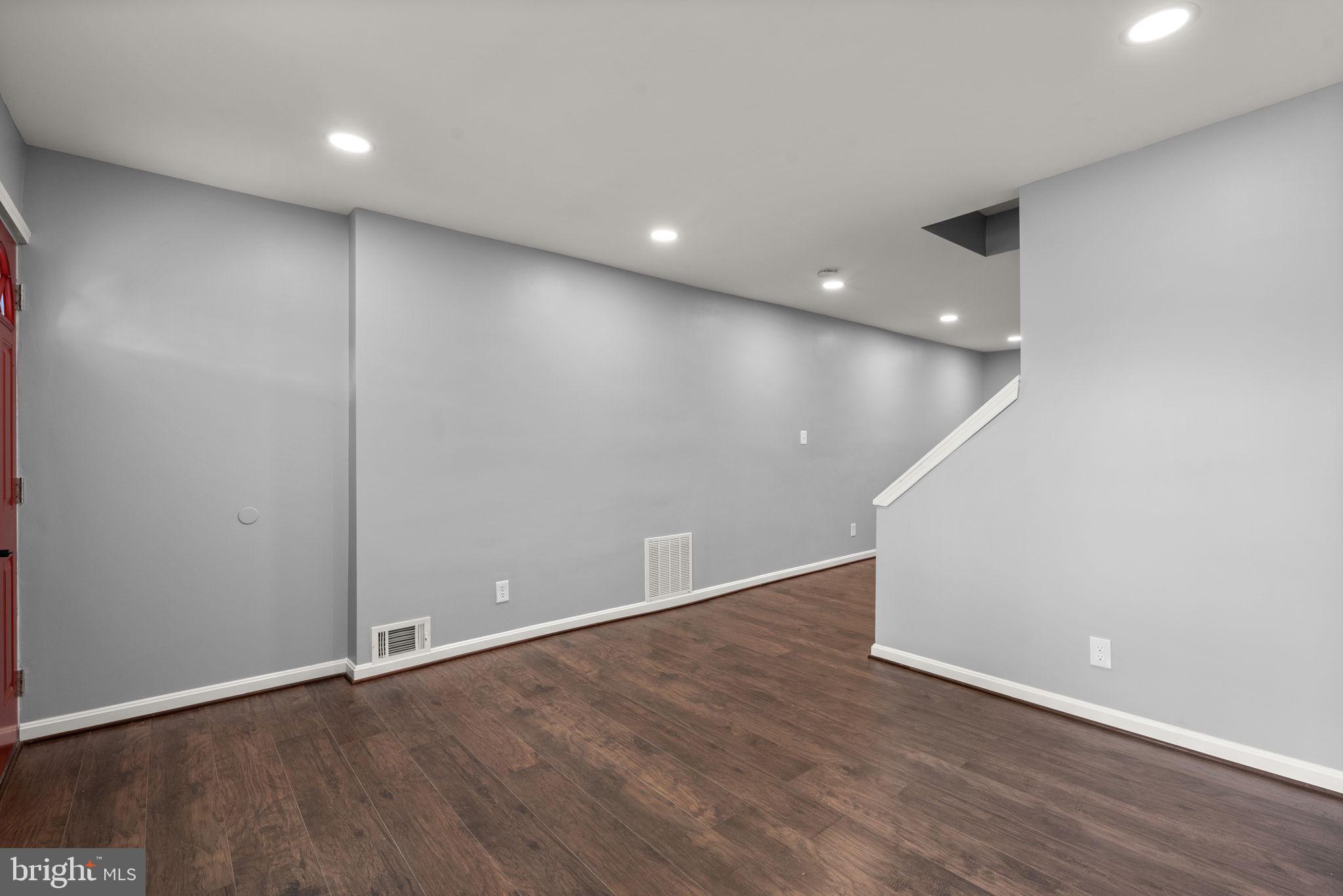 FRANKLINTOWN ROAD - Residential